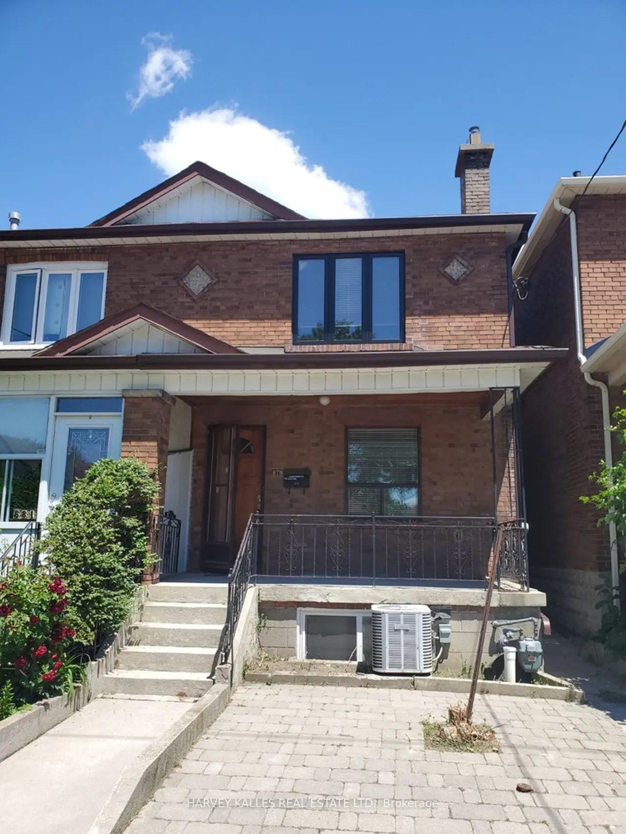 Front of Unit Main, 679 Vaughan Road