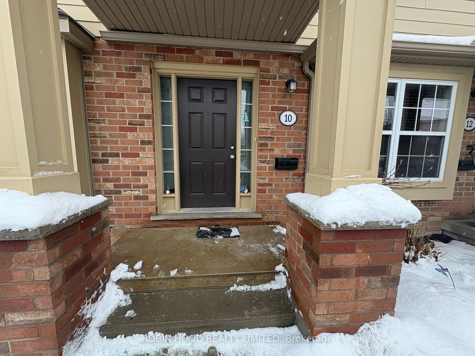 Photo 2 of Unit Unit 10, 3320 Meadowgate Boulevard, London, South A — HOMEH