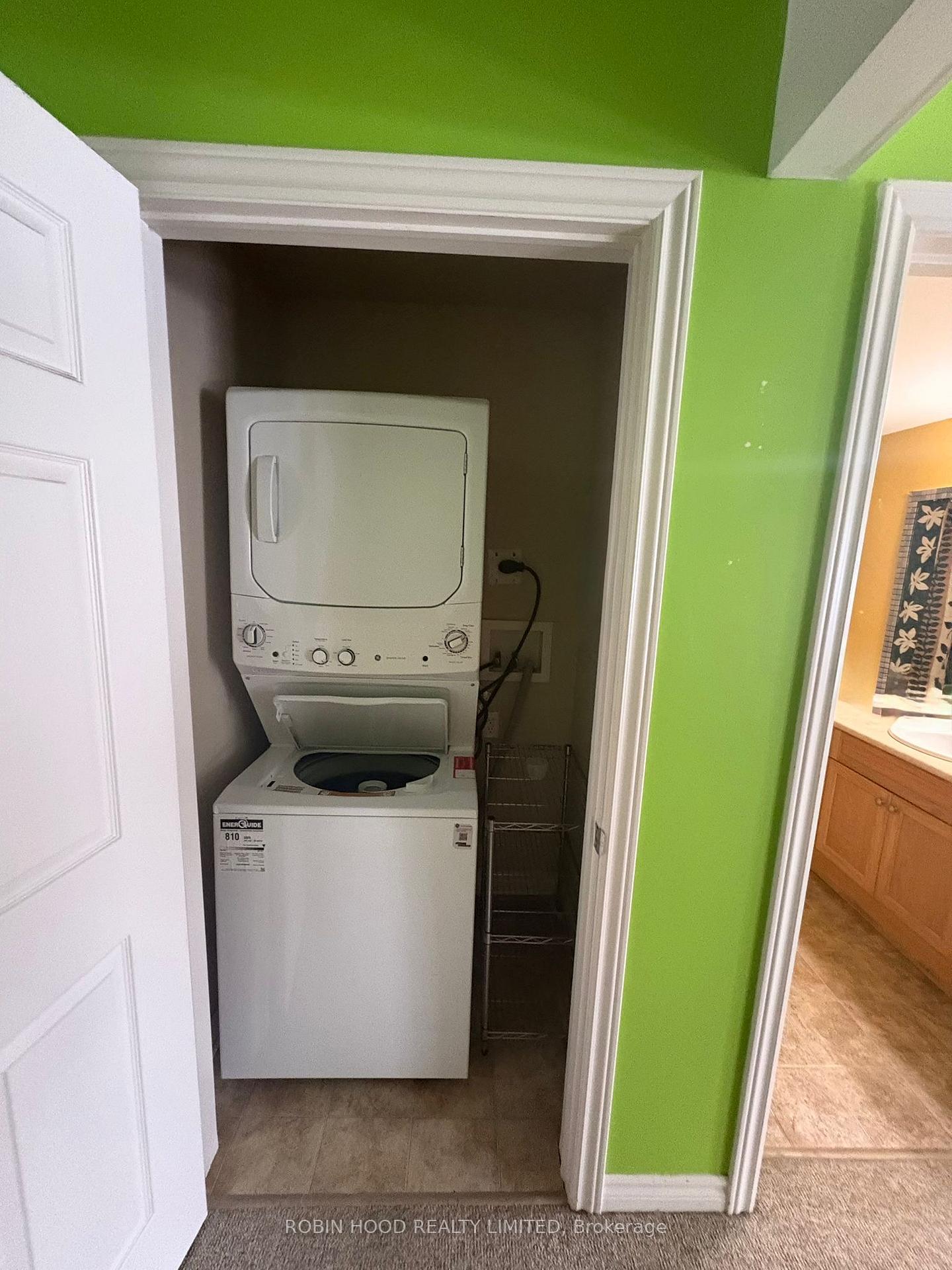 Photo 10 of Unit Unit 10, 3320 Meadowgate Boulevard, London, South A — HOMEH