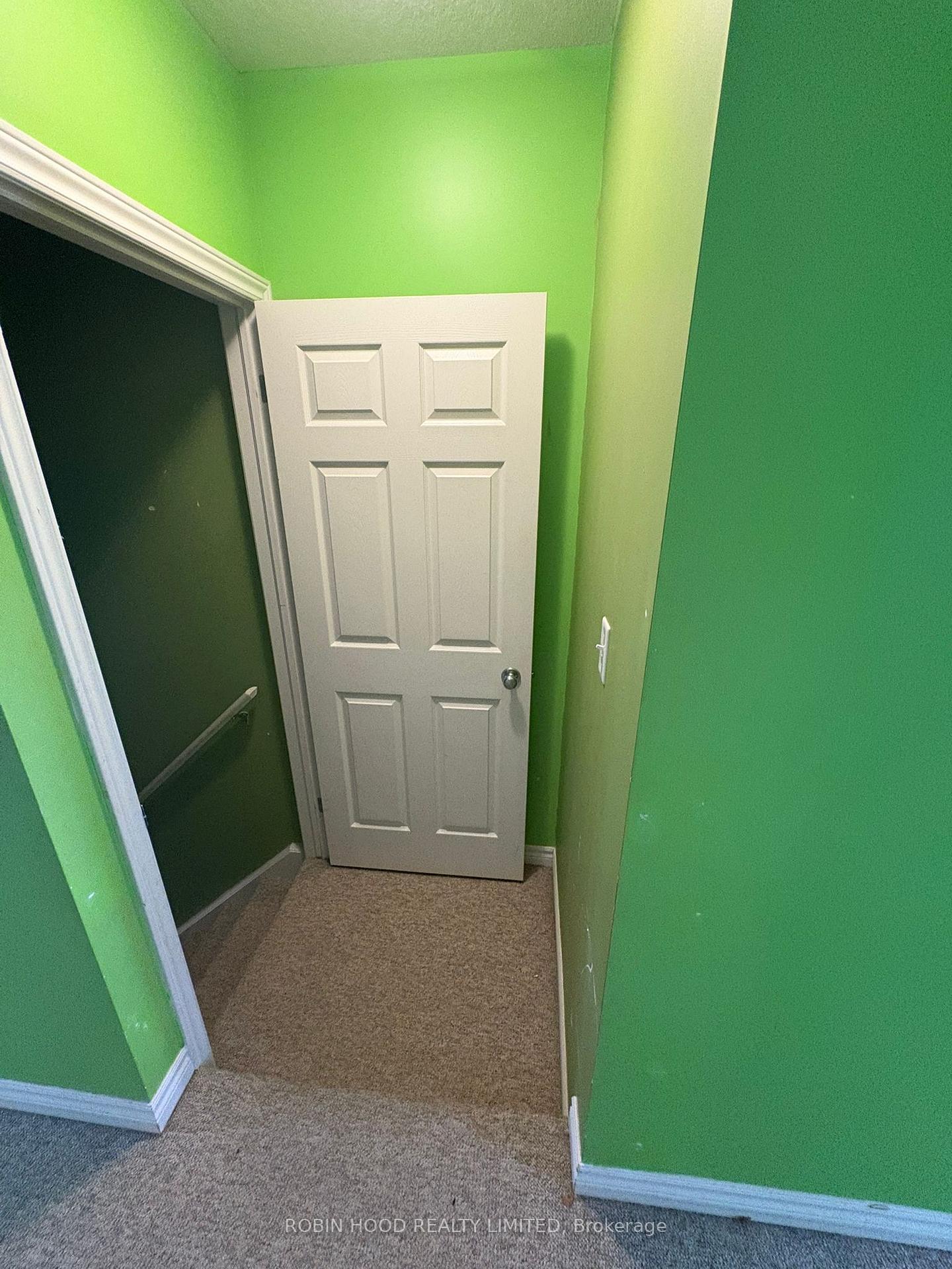 Photo 12 of Unit Unit 10, 3320 Meadowgate Boulevard, London, South A — HOMEH