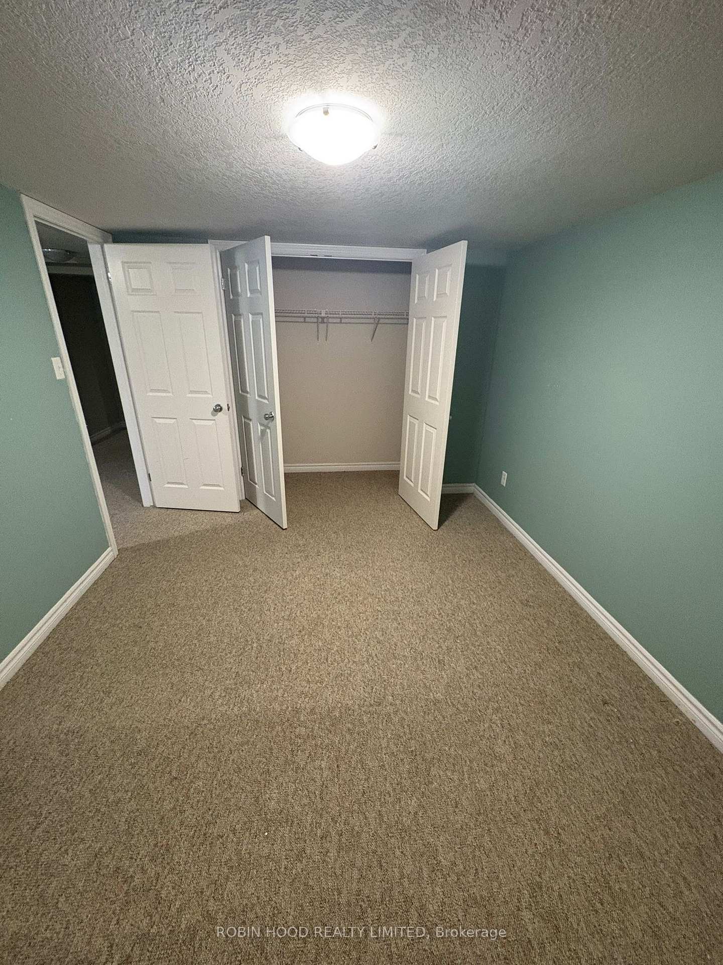 Photo 18 of Unit Unit 10, 3320 Meadowgate Boulevard, London, South A — HOMEH