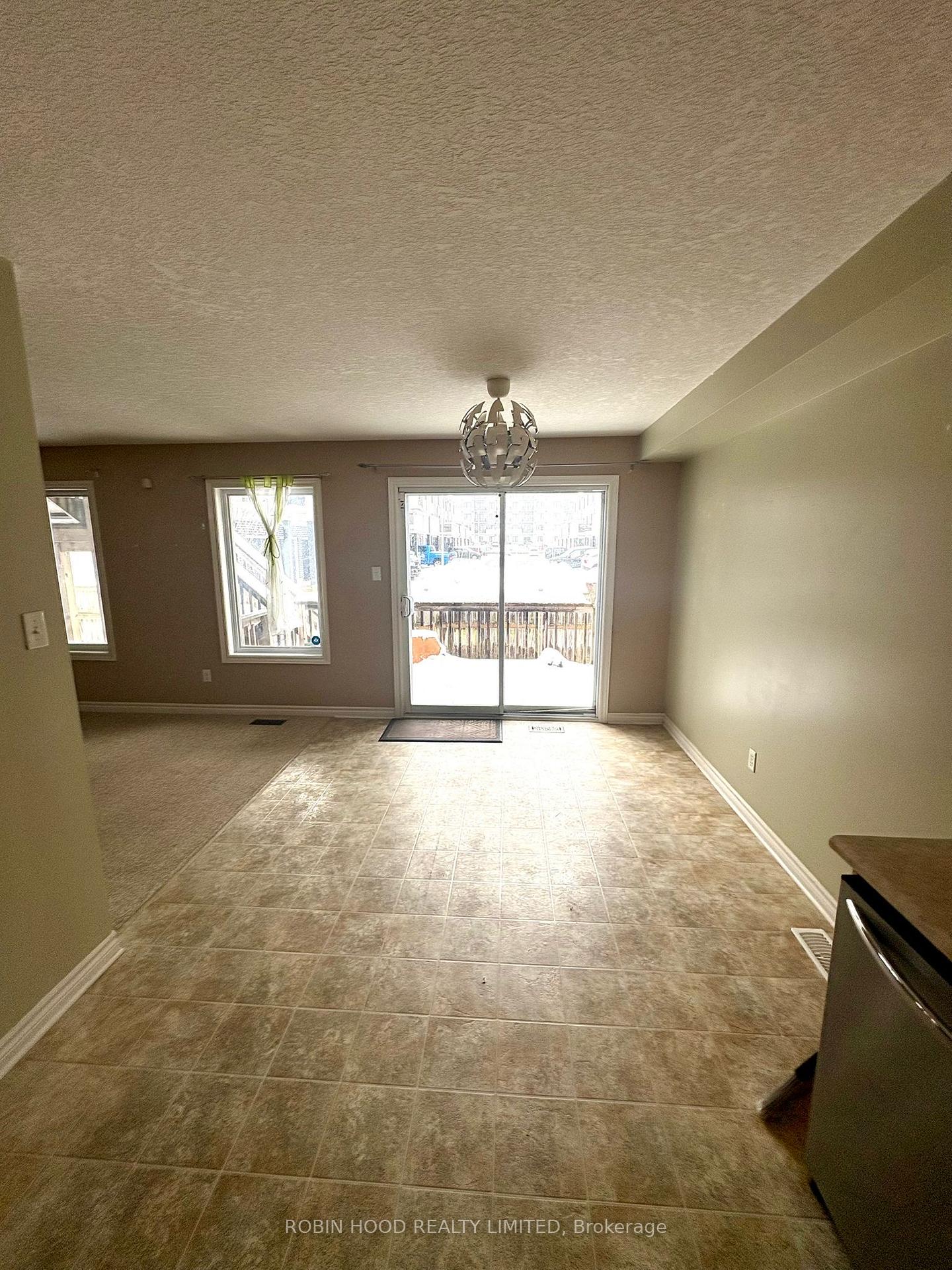 Photo 30 of Unit Unit 10, 3320 Meadowgate Boulevard, London, South A — HOMEH