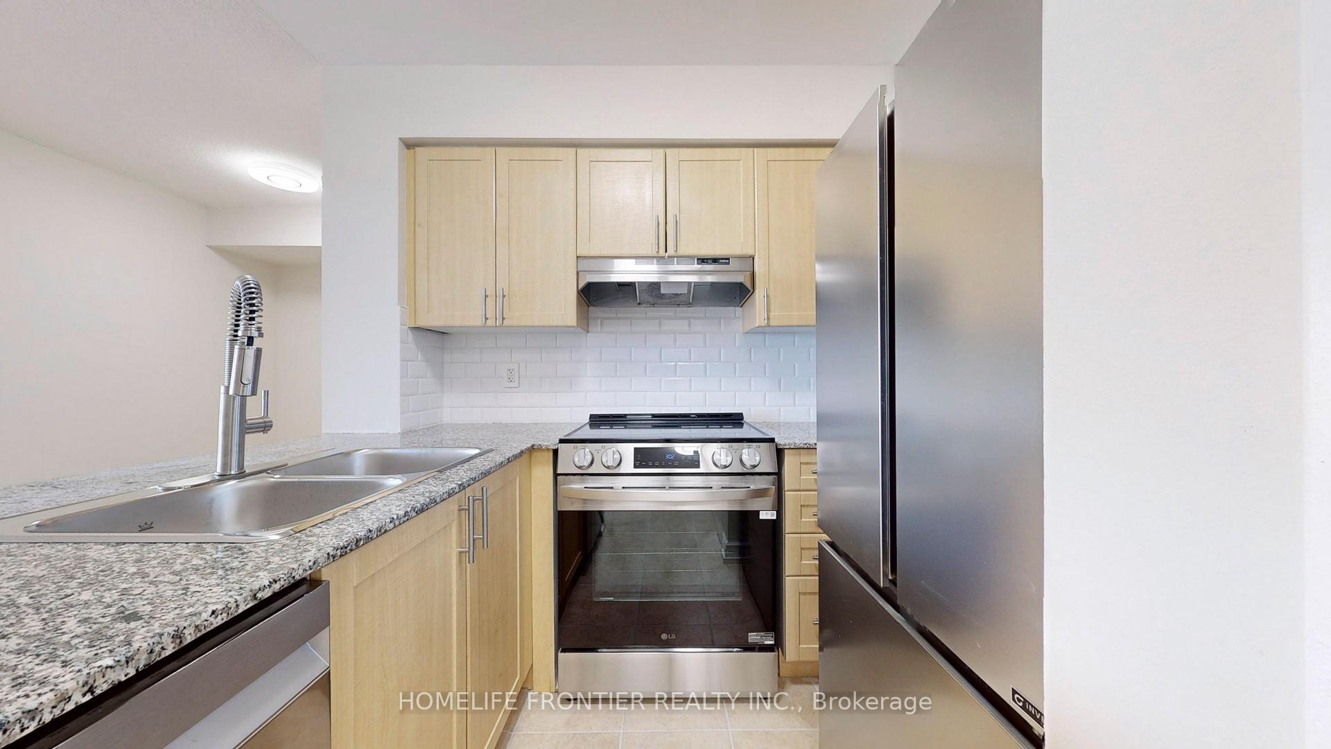 Photo 8 of Unit 1007, 7 North Park Road, Vaughan, Beverley Glen — HOMEH