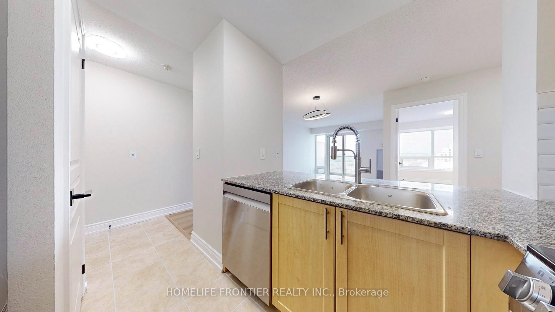 Photo 10 of Unit 1007, 7 North Park Road, Vaughan, Beverley Glen — HOMEH