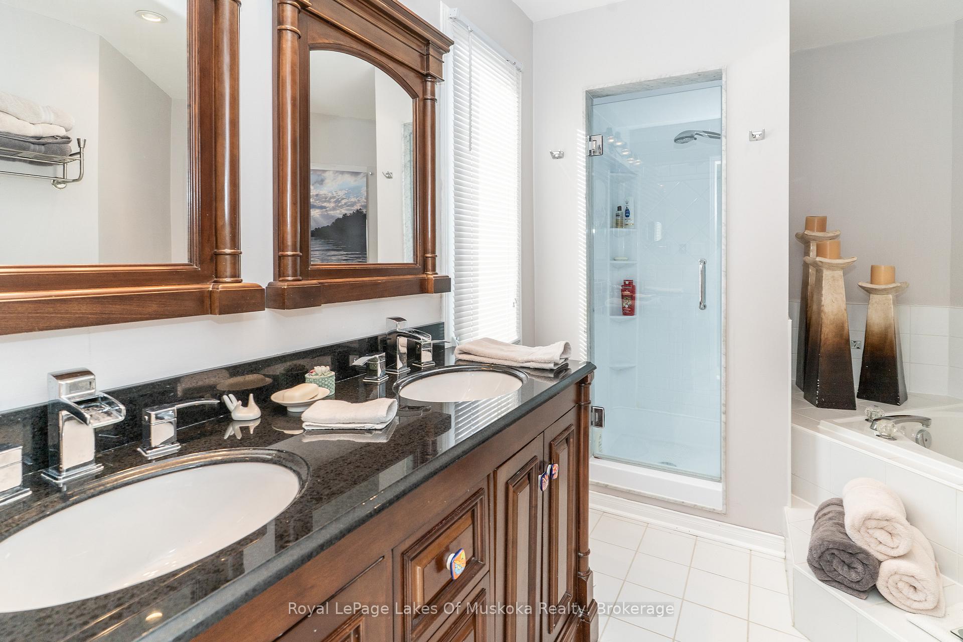 Photo 13 of 55 Shoreline Drive, Bracebridge, Macaulay — HOMEH