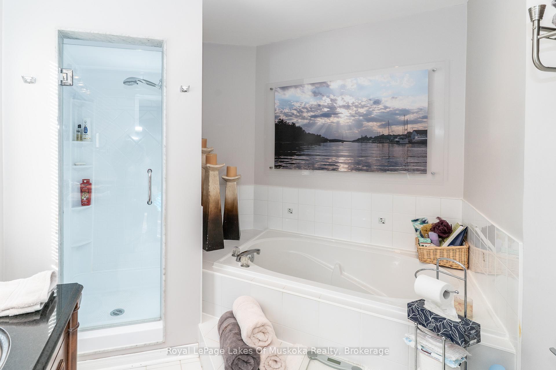 Photo 14 of 55 Shoreline Drive, Bracebridge, Macaulay — HOMEH