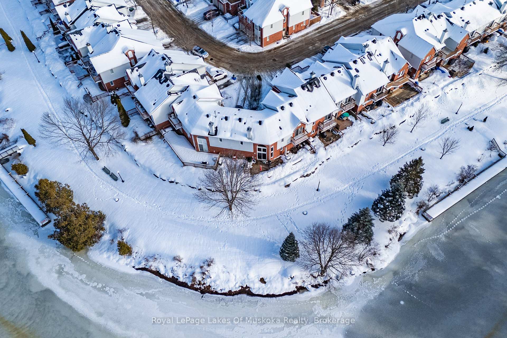 Photo 25 of 55 Shoreline Drive, Bracebridge, Macaulay — HOMEH