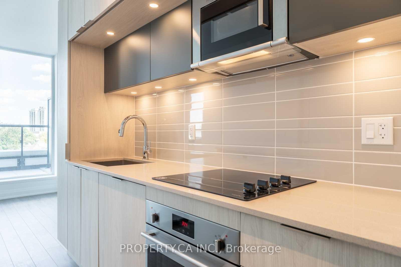 Photo 4 of Unit 402, 1 Belsize Drive, Toronto, Mount Pleasant East — HOMEH