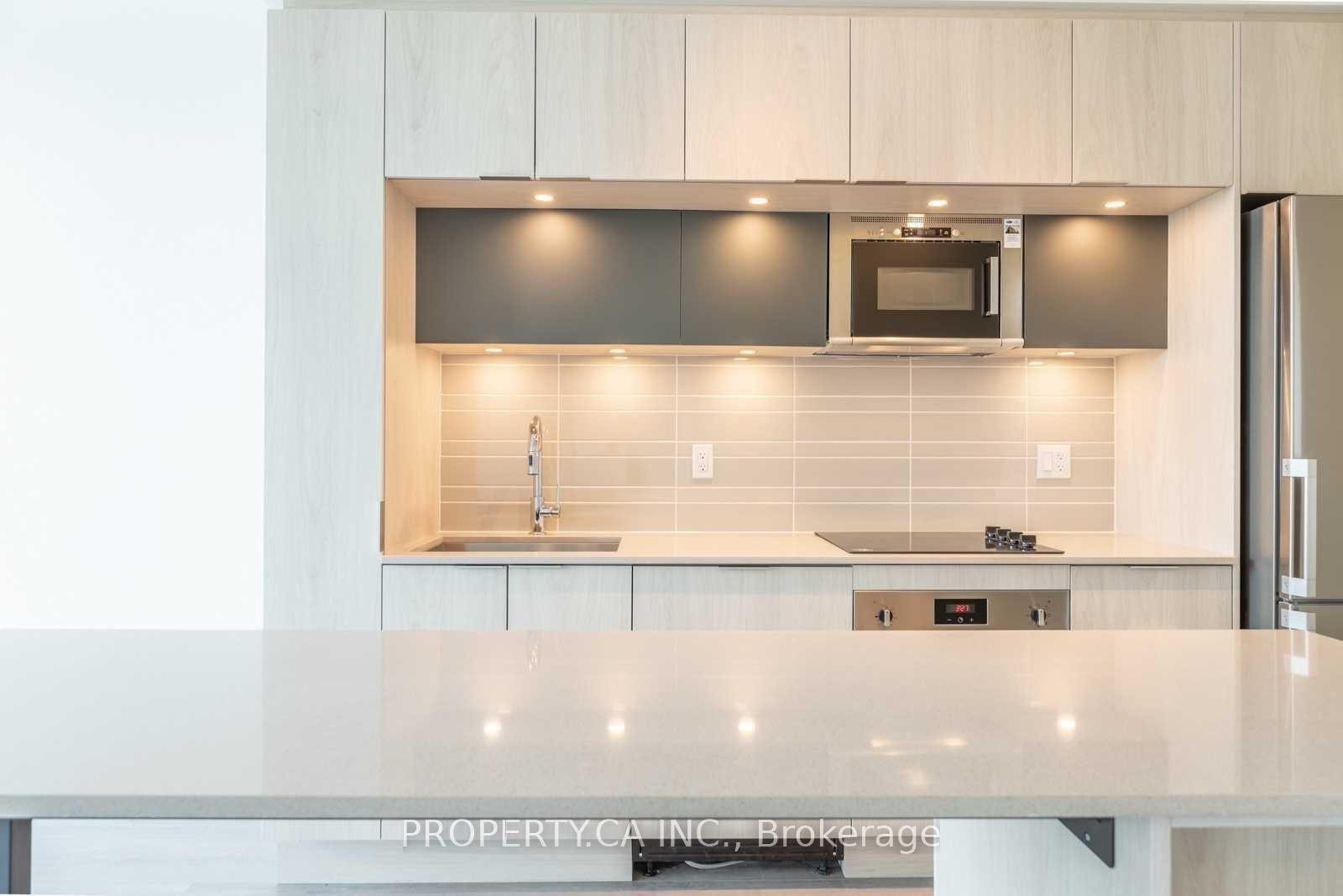 Photo 8 of Unit 402, 1 Belsize Drive, Toronto, Mount Pleasant East — HOMEH