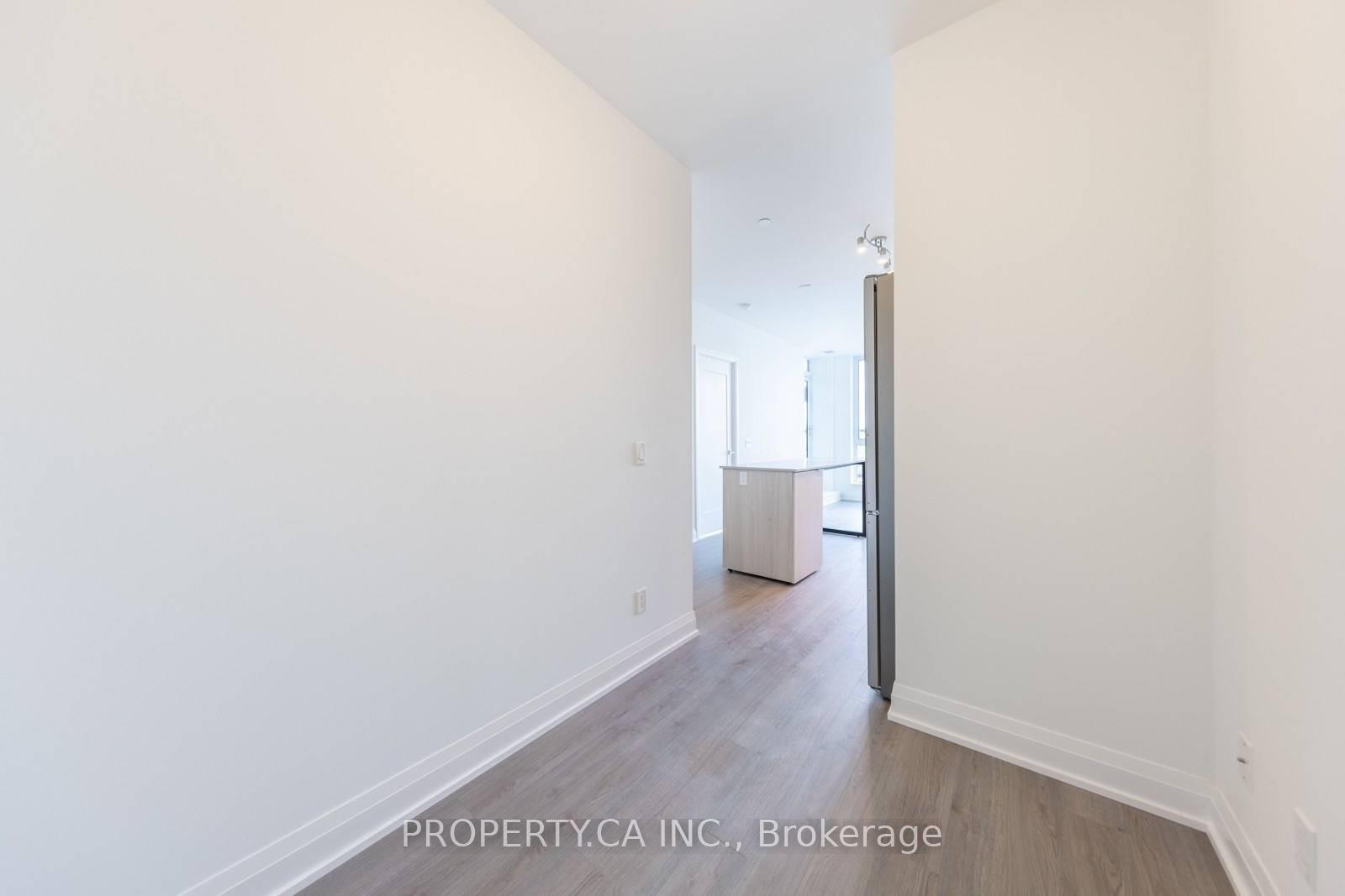 Photo 12 of Unit 402, 1 Belsize Drive, Toronto, Mount Pleasant East — HOMEH
