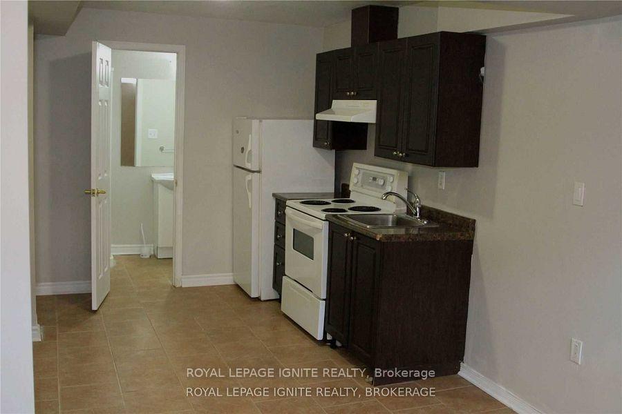 Photo 15 of 34 Sugarberry Drive, Brampton, Credit Valley — HOMEH