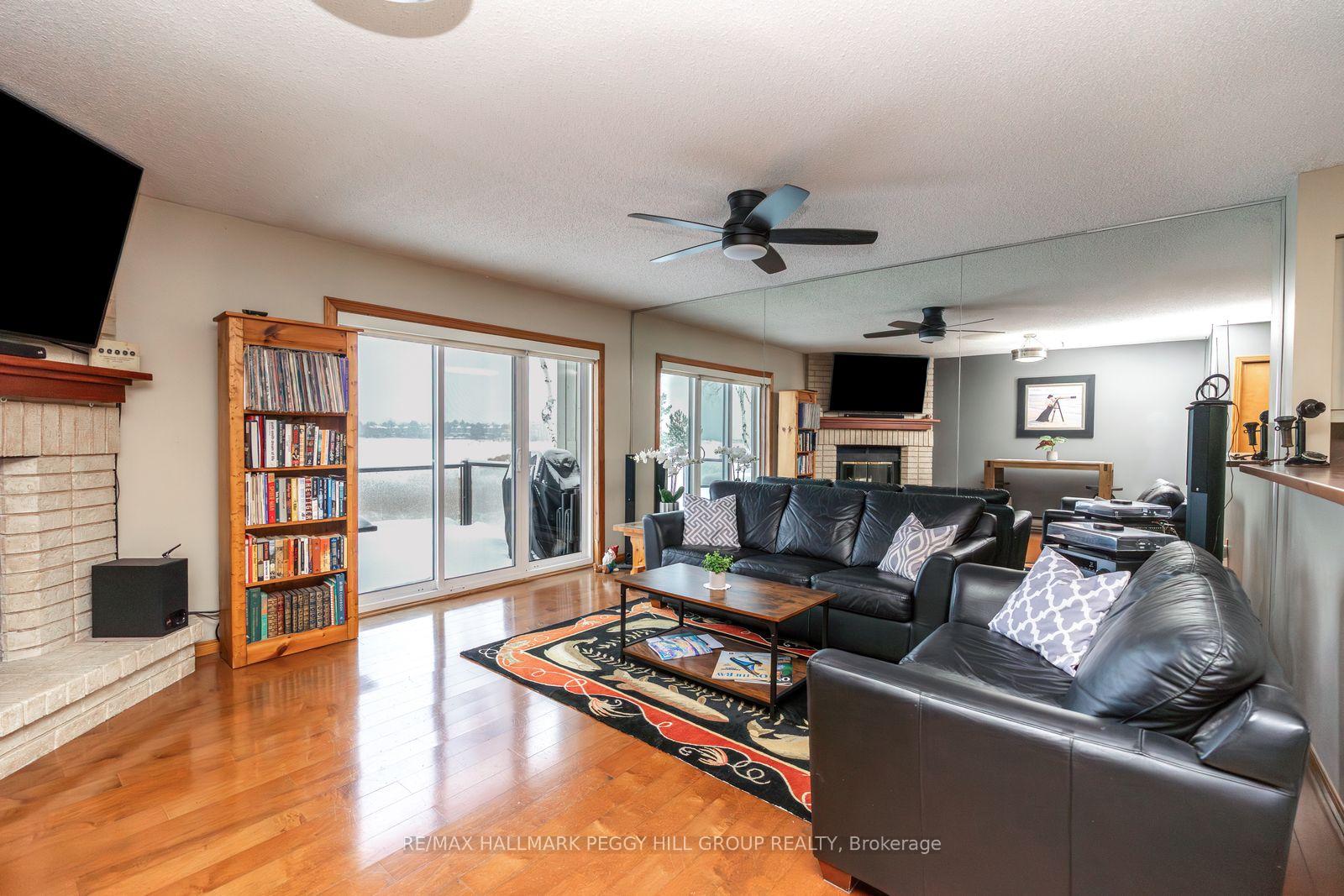 Photo 3 of Unit 121, 8 Ramblings Way, Collingwood — HOMEH