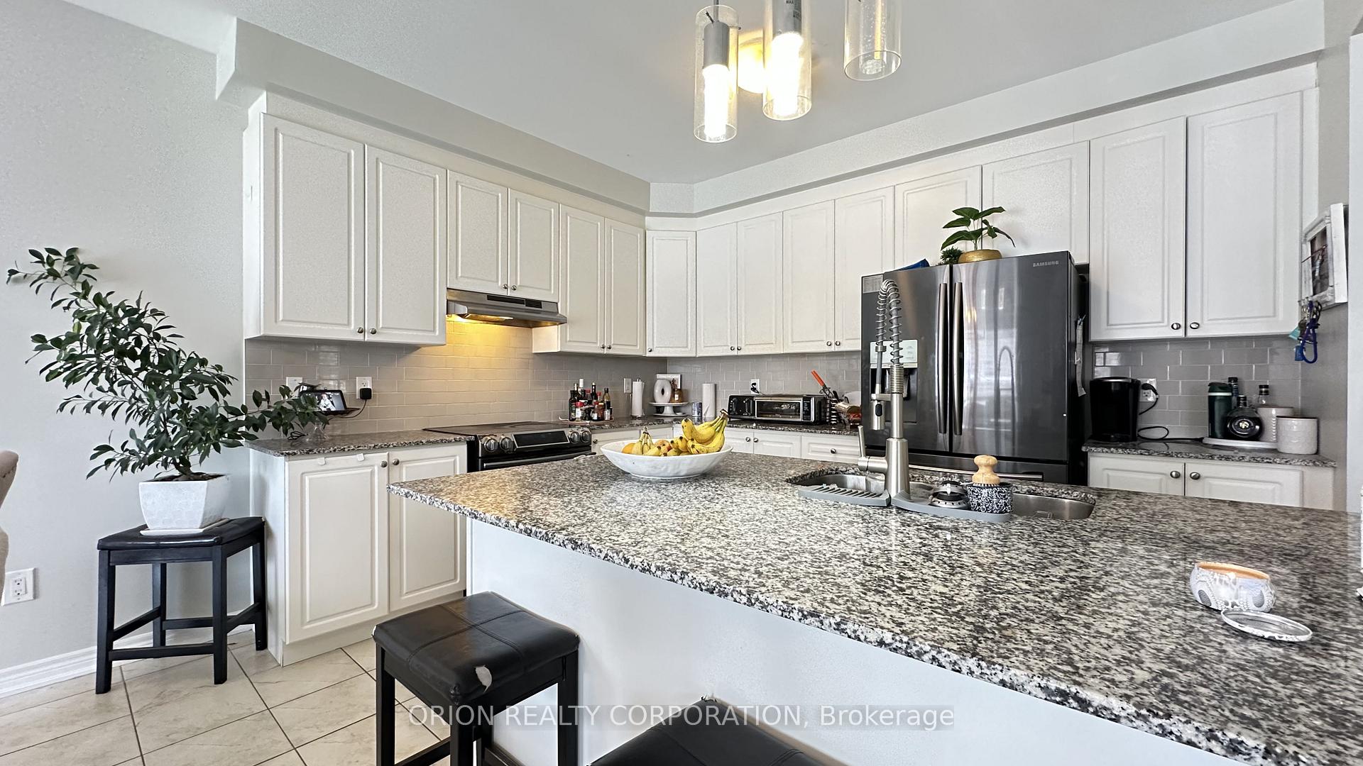 Photo 7 of 2008 Mullen Street, Innisfil, Alcona — HOMEH