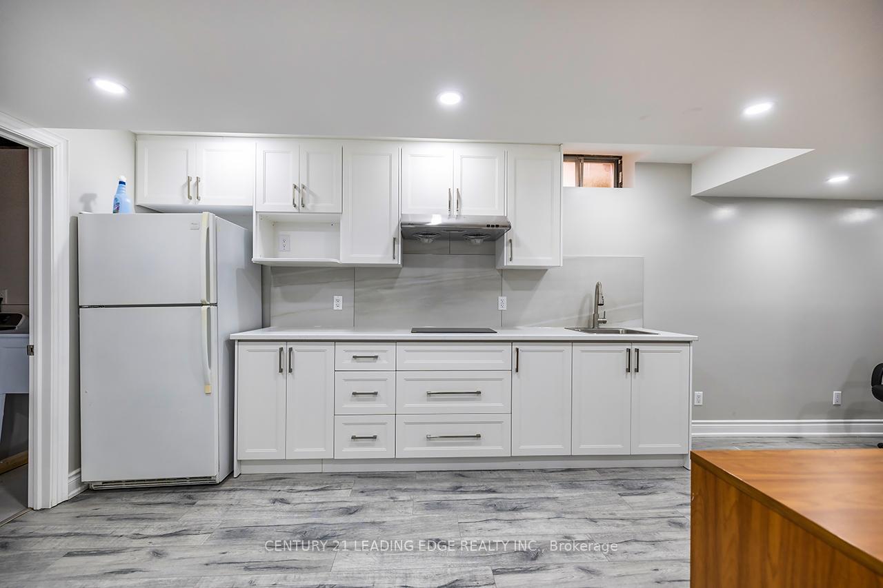Photo 17 of 121 Trail Ridge Lane, Markham, Berczy — HOMEH