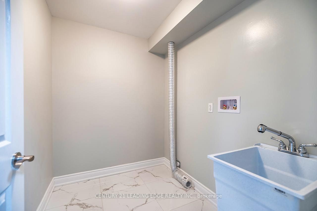 Photo 26 of 121 Trail Ridge Lane, Markham, Berczy — HOMEH