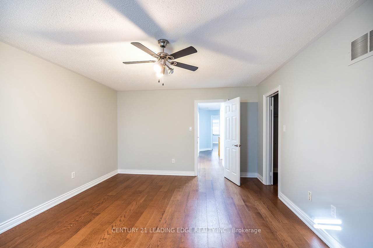 Photo 34 of 121 Trail Ridge Lane, Markham, Berczy — HOMEH