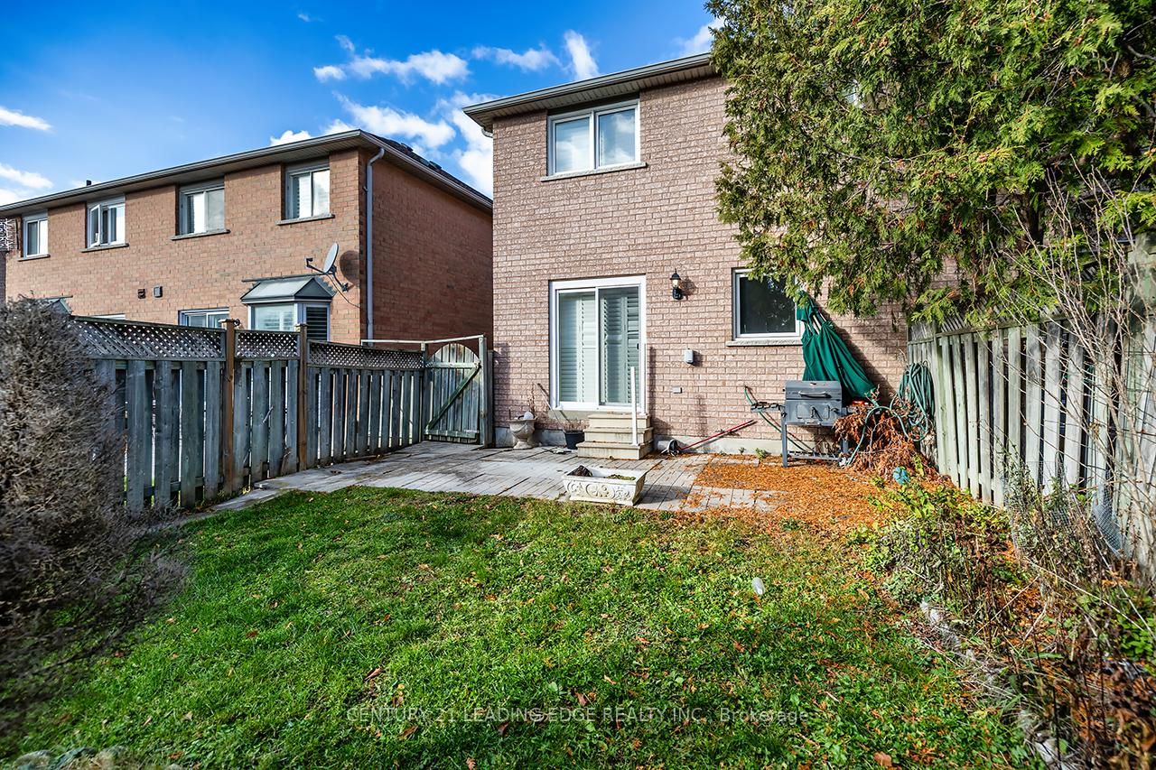 Photo 37 of 121 Trail Ridge Lane, Markham, Berczy — HOMEH