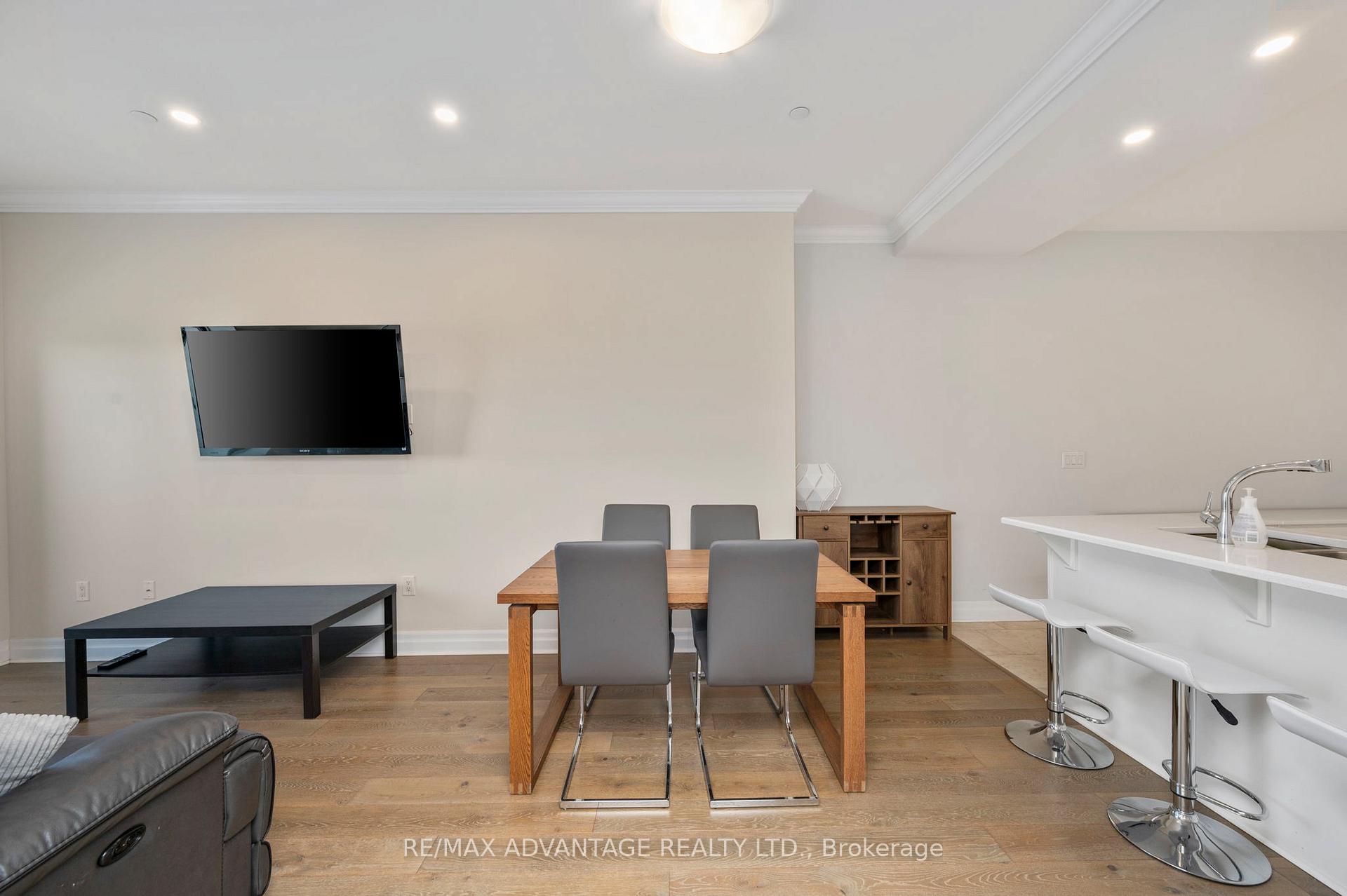Photo 15 of Unit 2002, 505 Talbot Street, London, East F — HOMEH