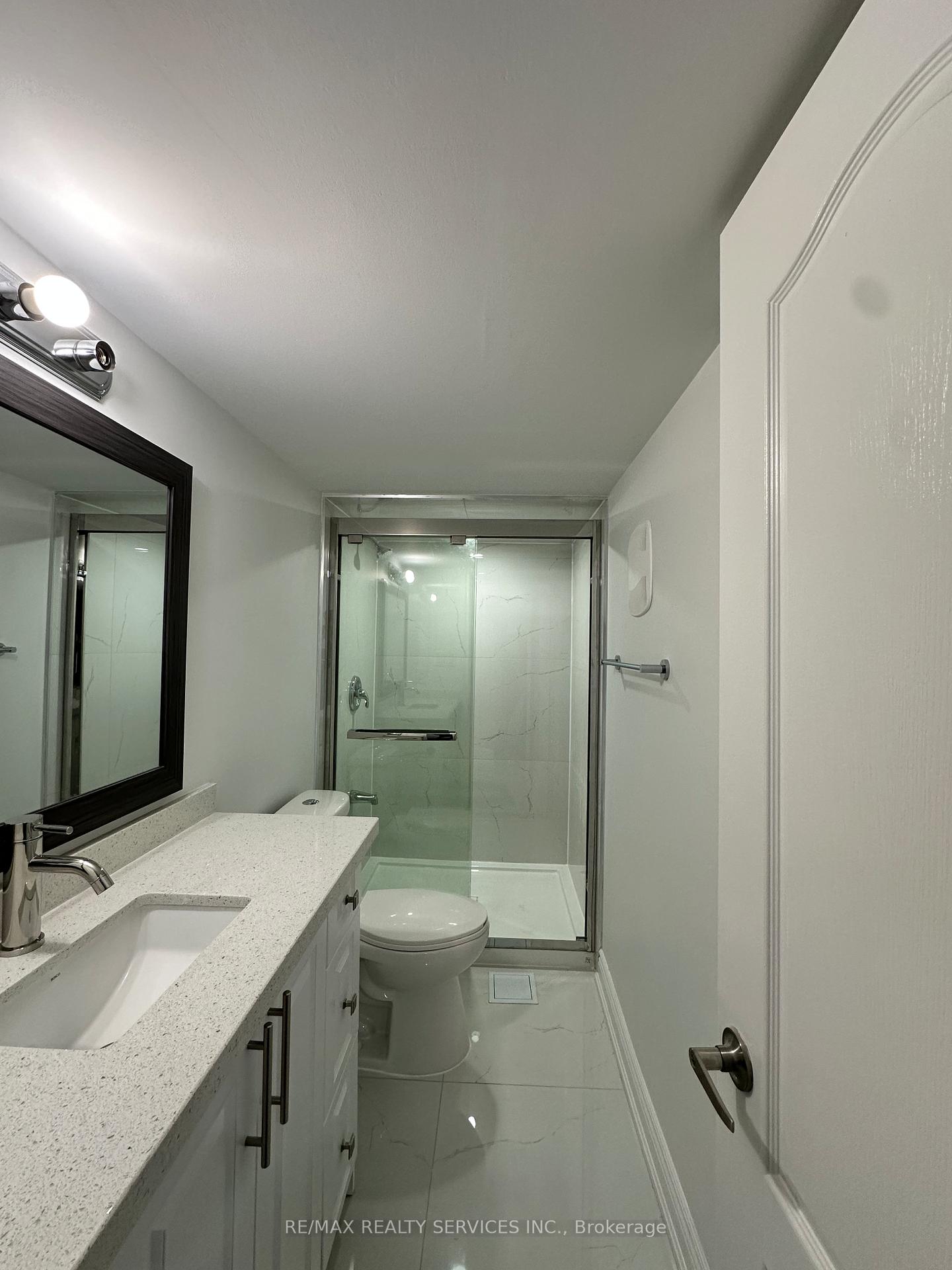 Photo 9 of 10 Nuttall Street, Brampton, Westgate — HOMEH