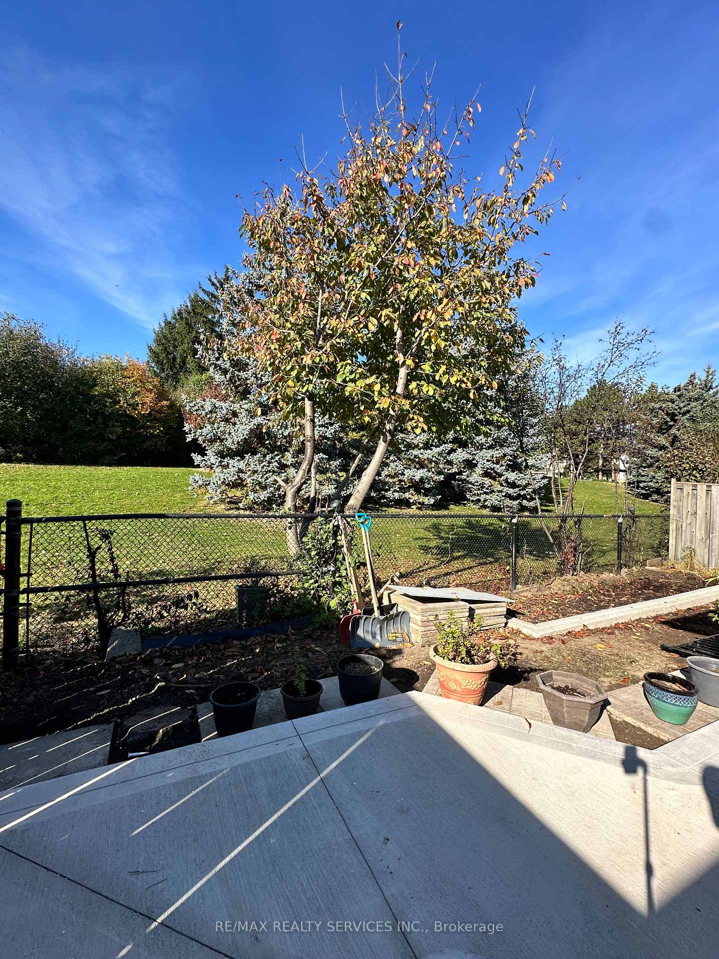Photo 10 of 10 Nuttall Street, Brampton, Westgate — HOMEH