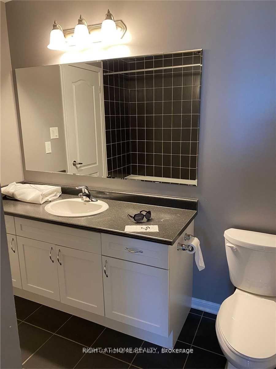 Photo 7 of 941 Nadalin Heights, Milton, Willmott — HOMEH