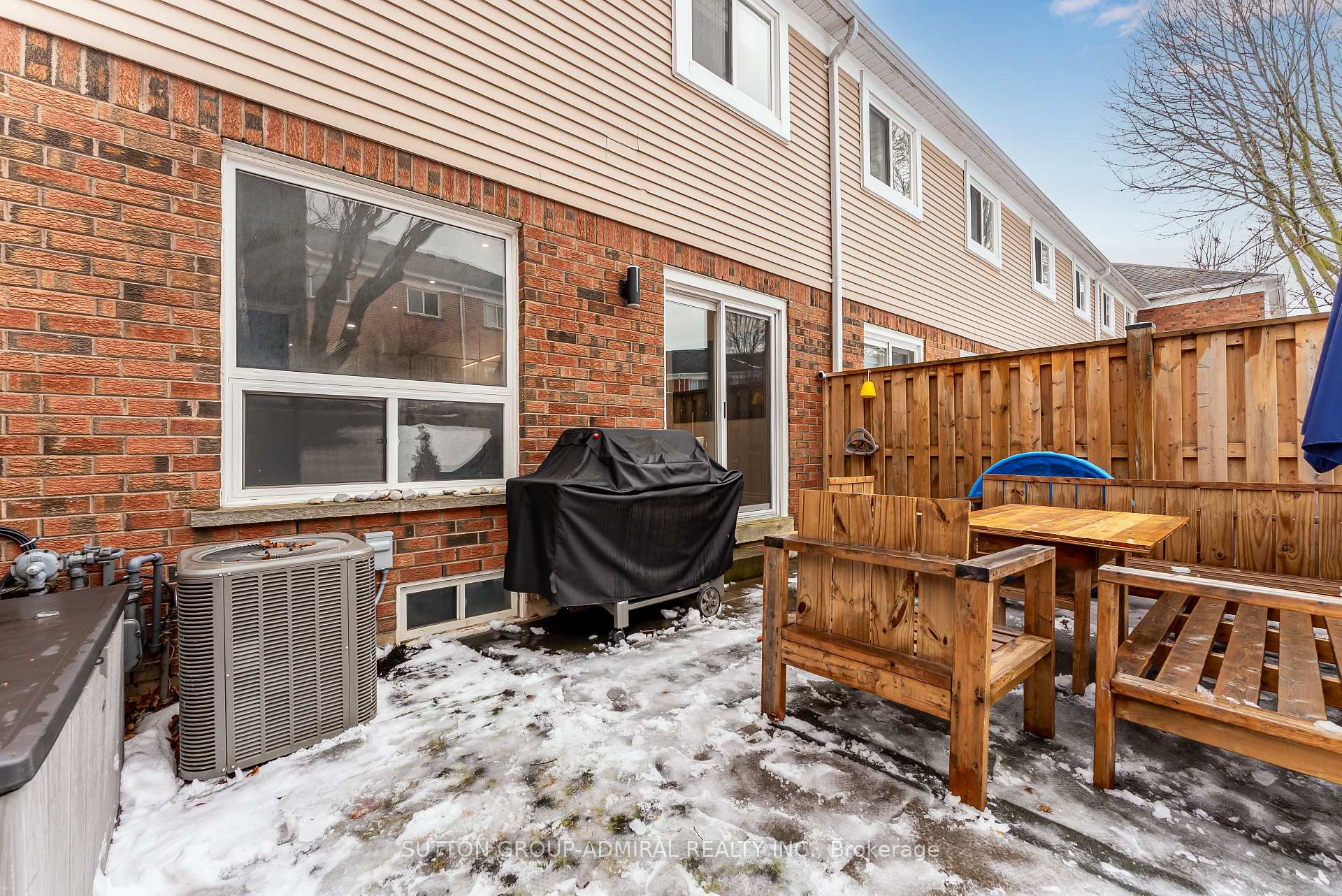 Photo 33 of Unit 211, 10 Bassett Boulevard, Whitby, Pringle Creek — HOMEH