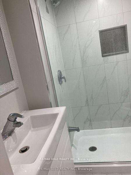 Photo 5 of Unit Studio, 52 Mincing Trail, Brampton, Northwest Brampton — HOMEH