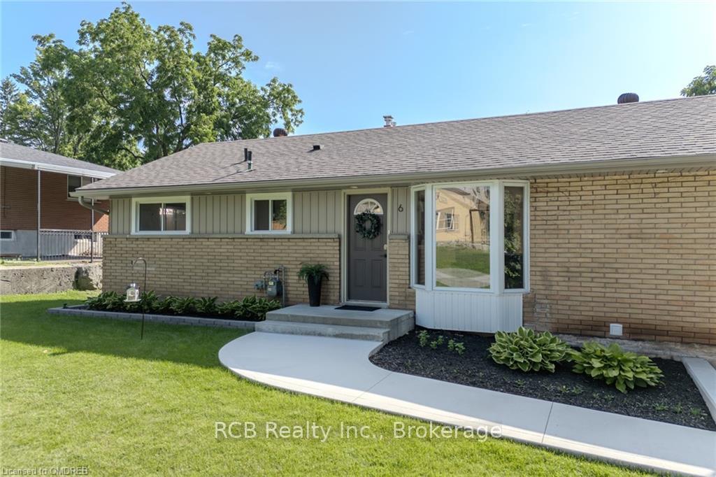 Photo 3 of 6 Lillian Street E, Brant, South Dumfries — HOMEH