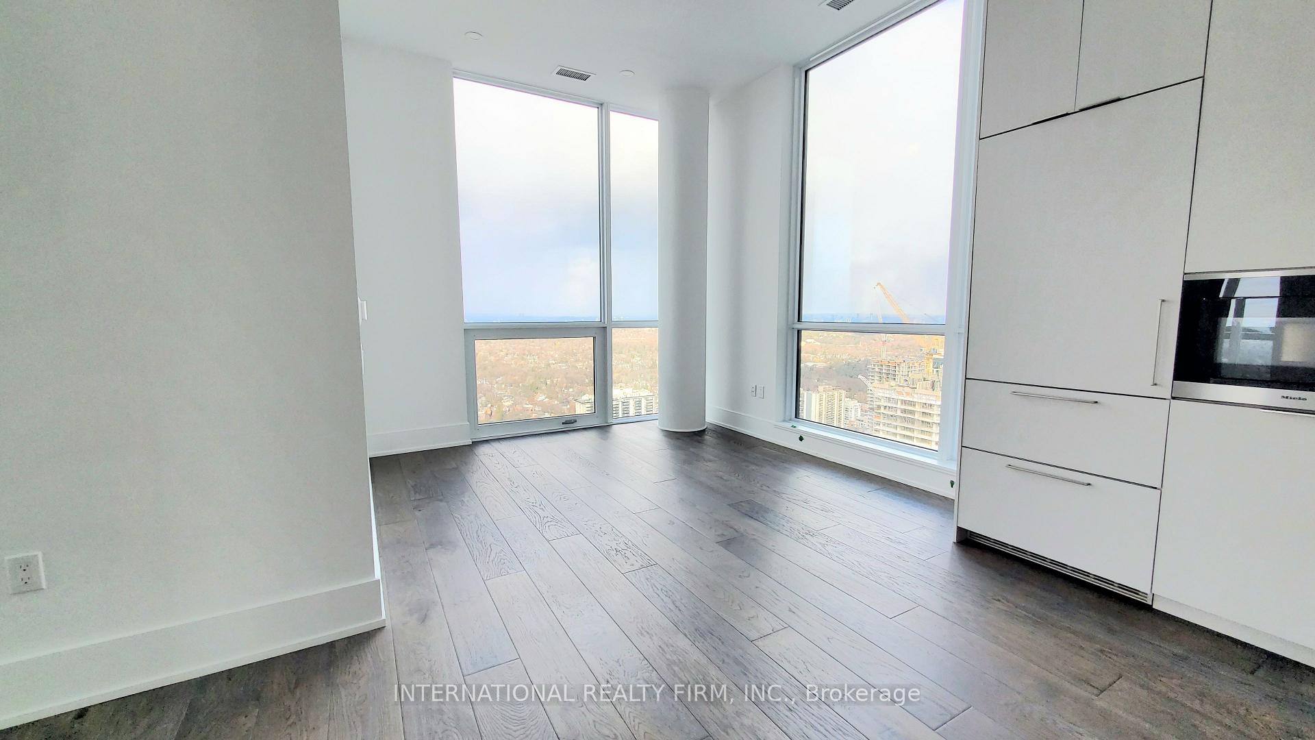 Photo 6 of Unit 4605, 39 Roehampton Avenue, Toronto, Mount Pleasant West — HOMEH