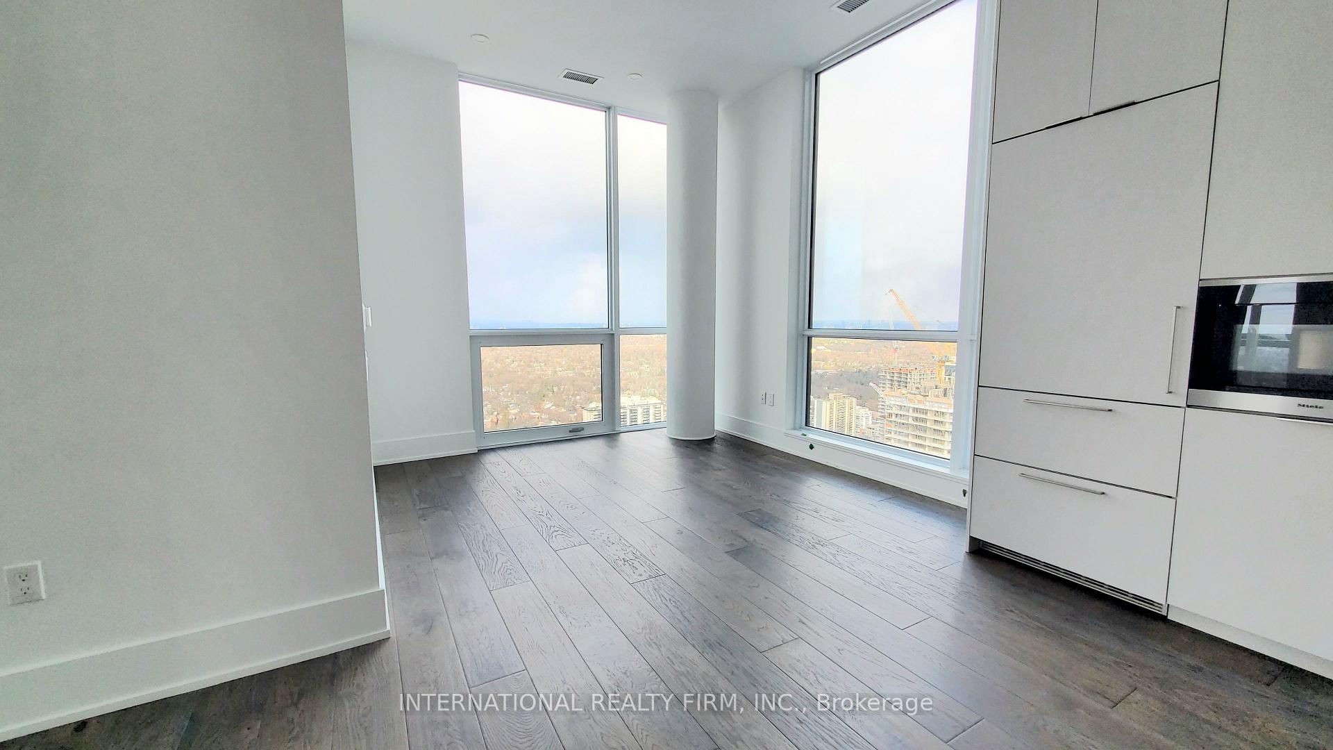 Photo 7 of Unit 4605, 39 Roehampton Avenue, Toronto, Mount Pleasant West — HOMEH