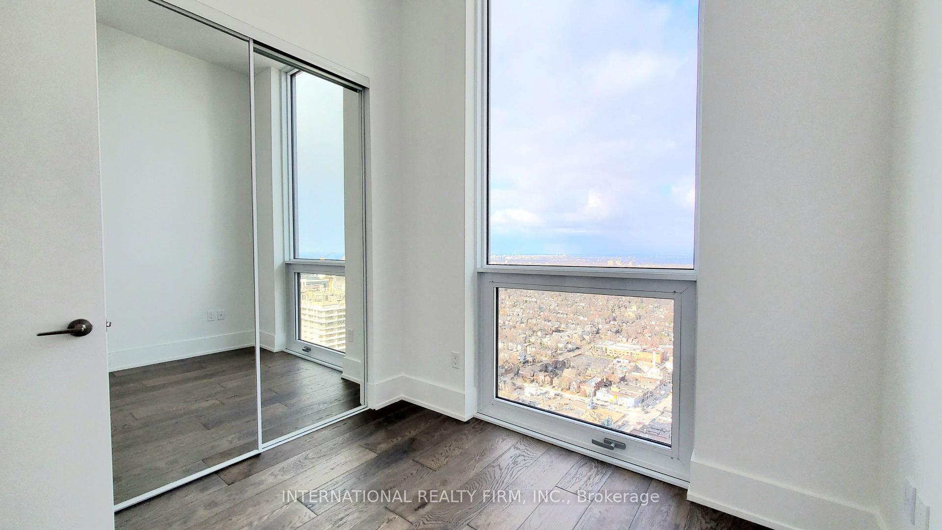 Photo 18 of Unit 4605, 39 Roehampton Avenue, Toronto, Mount Pleasant West — HOMEH