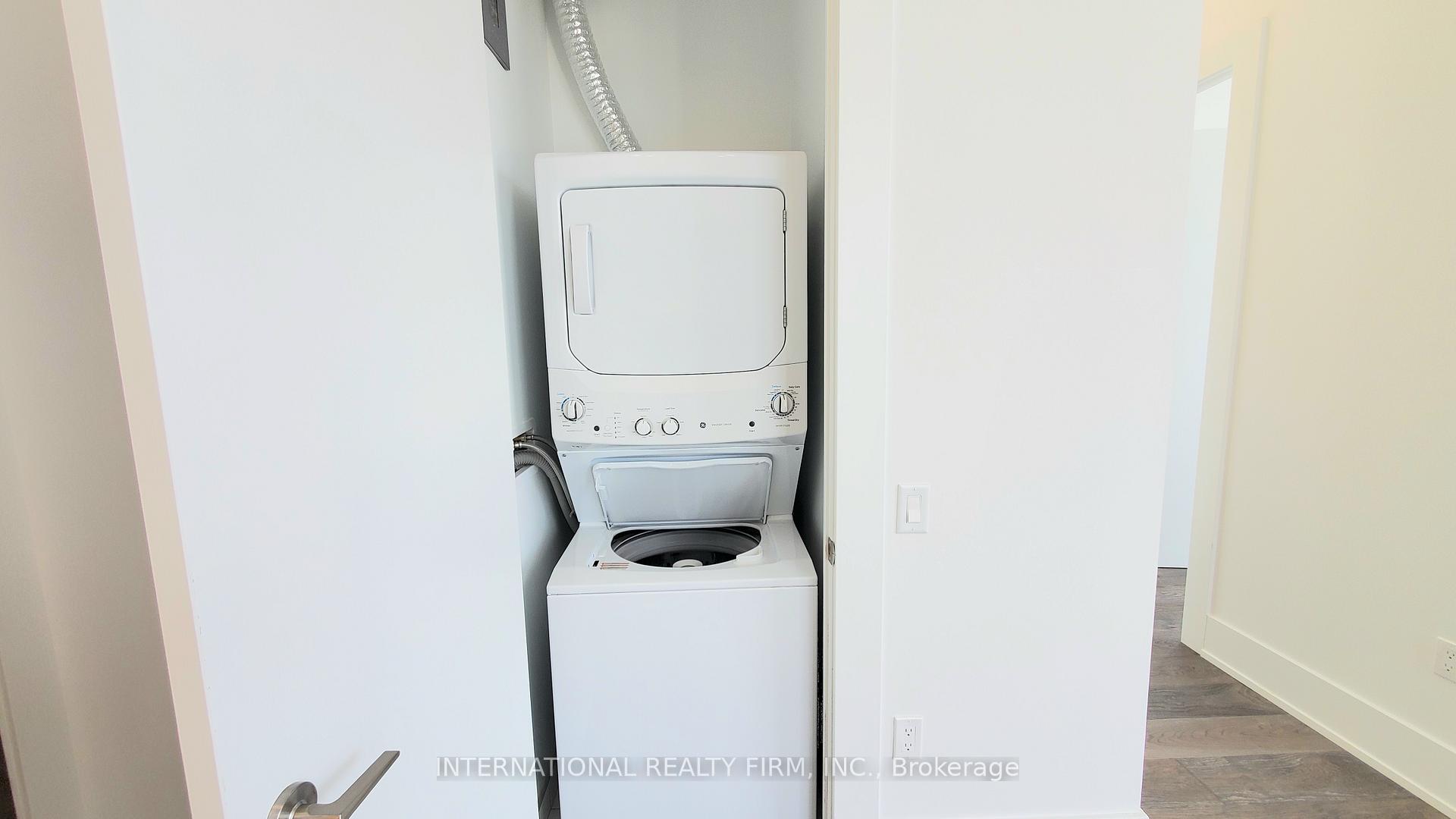 Photo 28 of Unit 4605, 39 Roehampton Avenue, Toronto, Mount Pleasant West — HOMEH