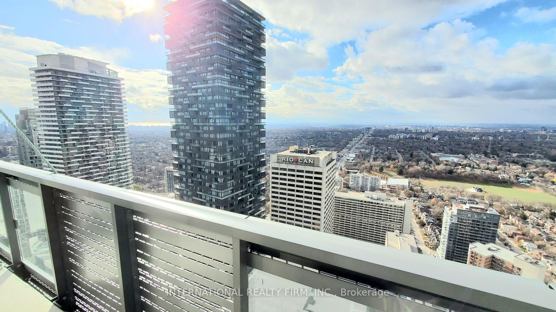 Photo 31 of Unit 4605, 39 Roehampton Avenue, Toronto, Mount Pleasant West — HOMEH