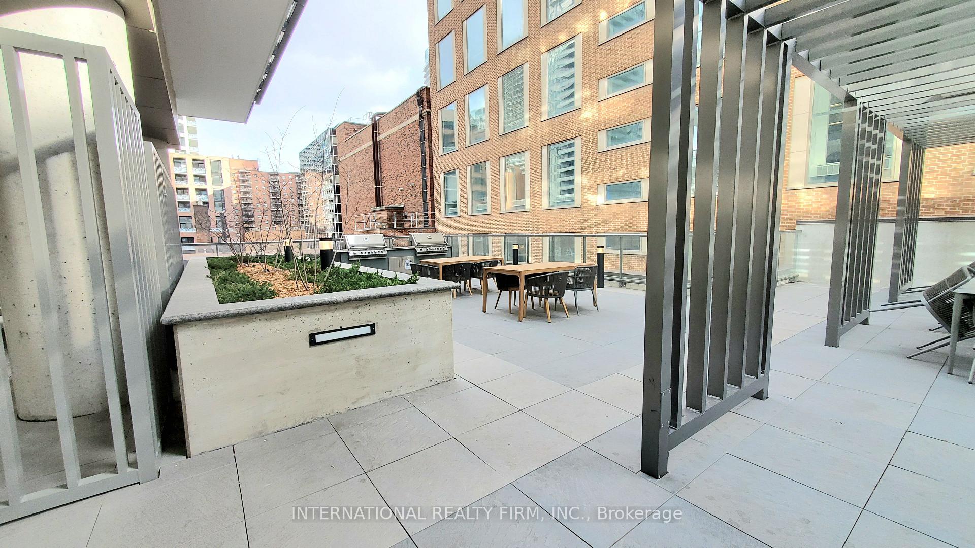 Photo 37 of Unit 4605, 39 Roehampton Avenue, Toronto, Mount Pleasant West — HOMEH