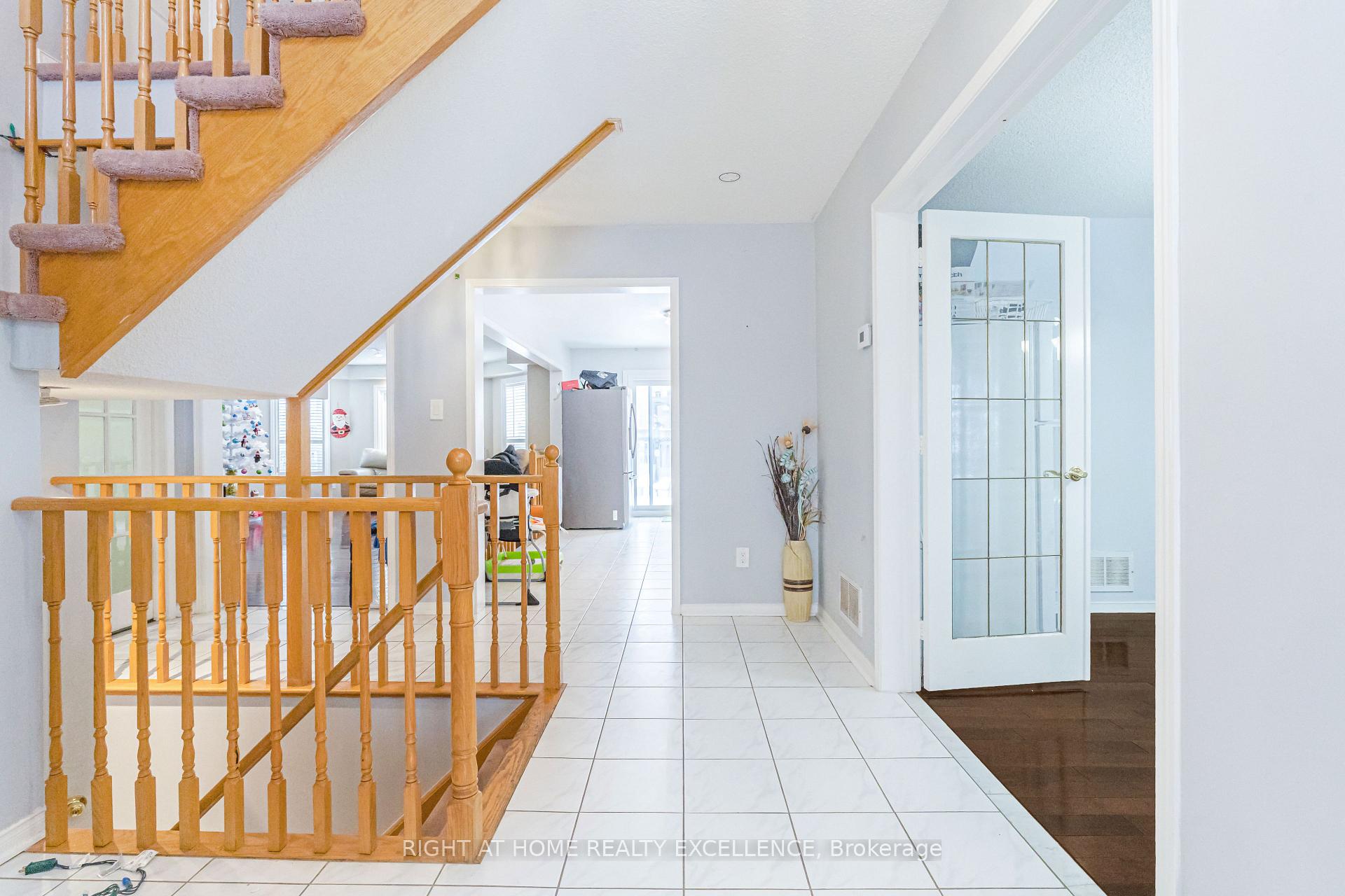 Photo 6 of 106 Royal Valley Drive, Caledon, Rural Caledon — HOMEH