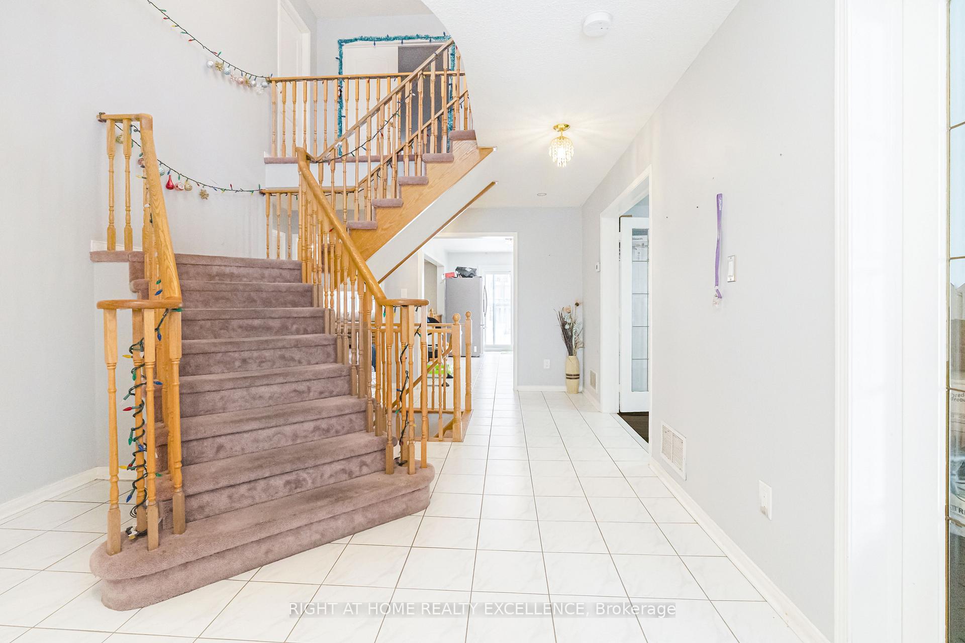 Photo 18 of 106 Royal Valley Drive, Caledon, Rural Caledon — HOMEH