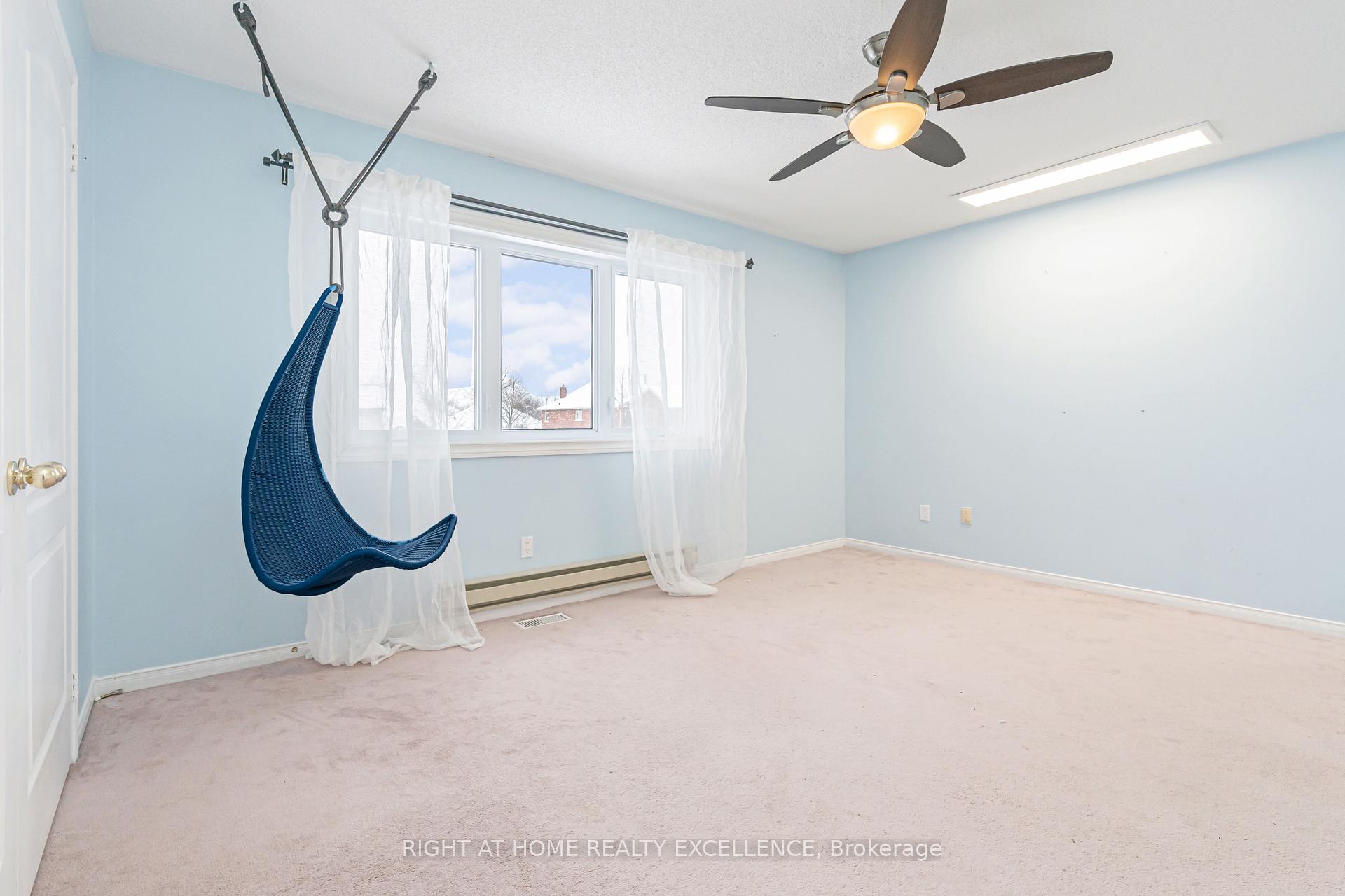 Photo 21 of 106 Royal Valley Drive, Caledon, Rural Caledon — HOMEH