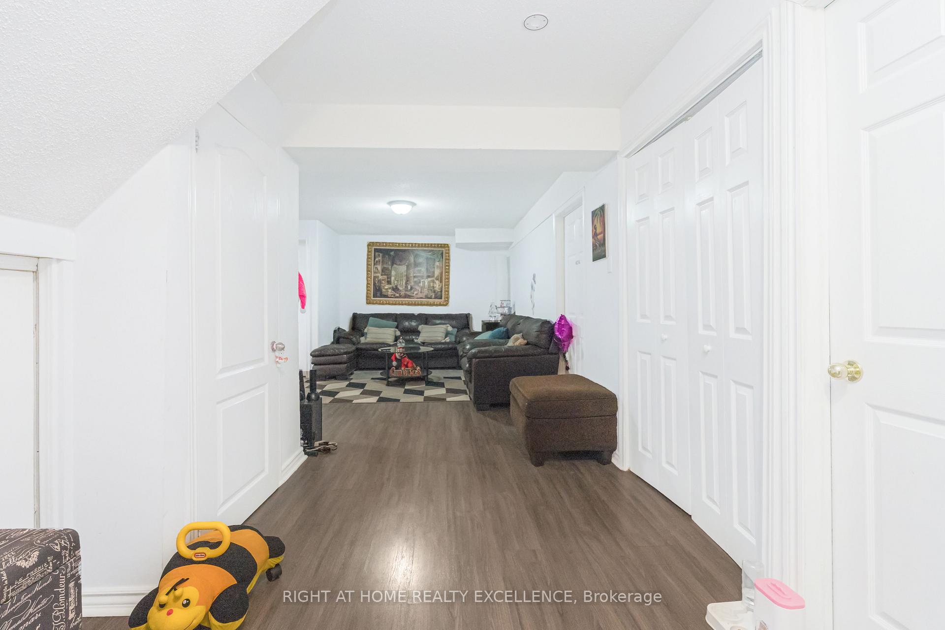 Photo 32 of 106 Royal Valley Drive, Caledon, Rural Caledon — HOMEH
