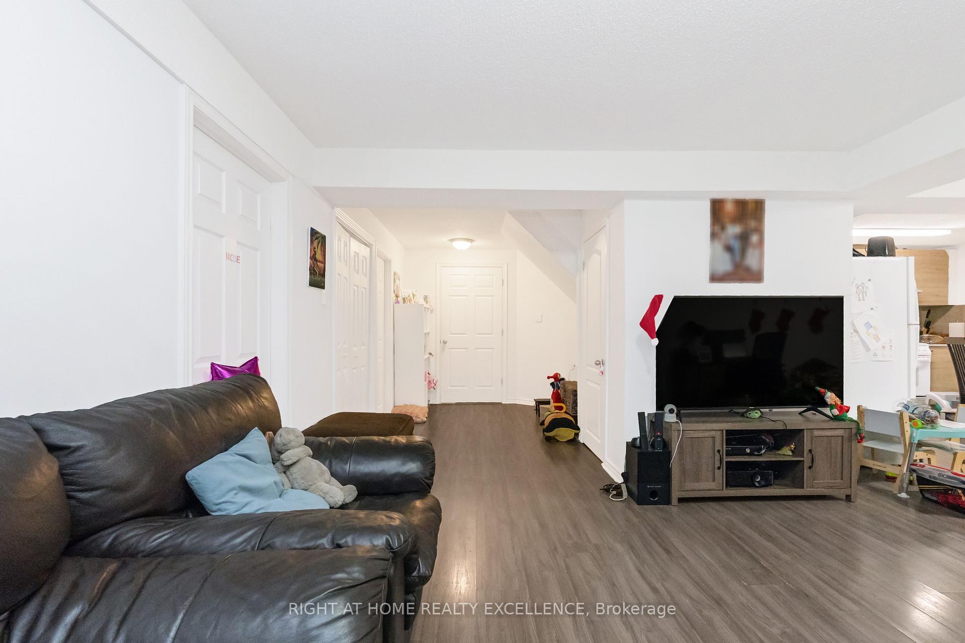 Photo 34 of 106 Royal Valley Drive, Caledon, Rural Caledon — HOMEH