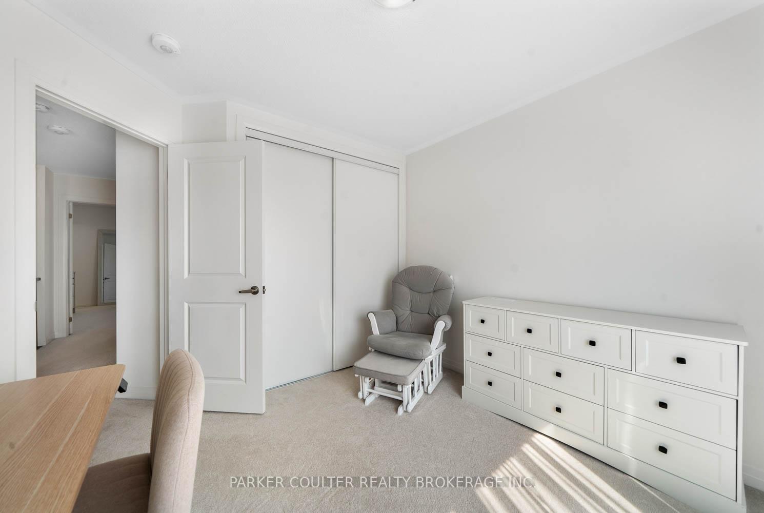 Photo 17 of Unit 14, 28 Totten Trail, New Tecumseth, Tottenham — HOMEH
