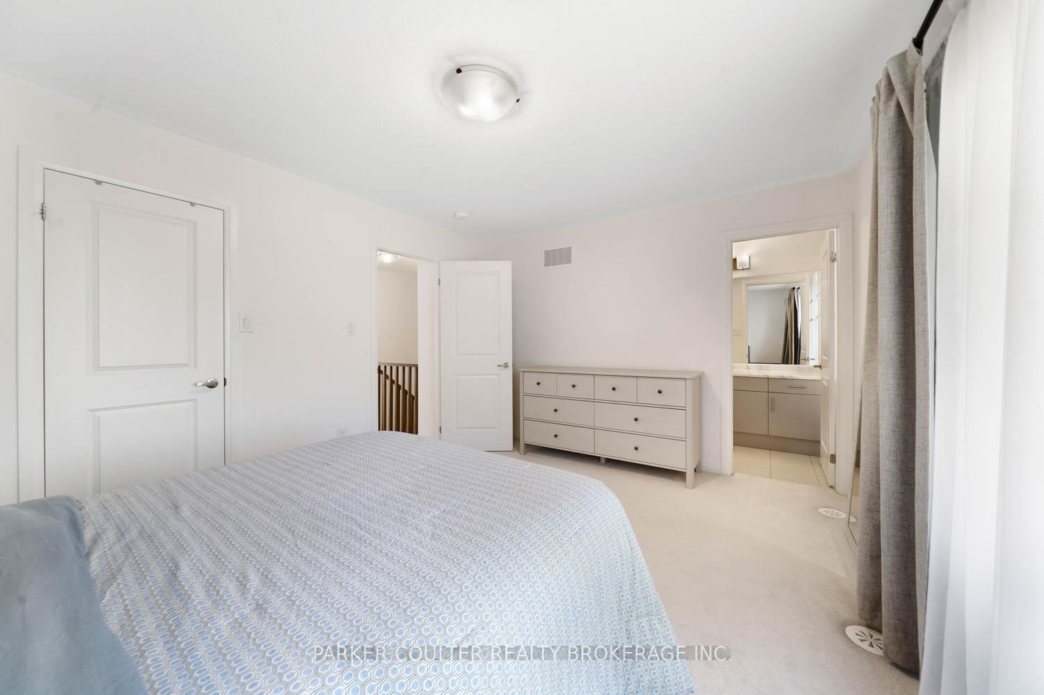 Photo 23 of Unit 14, 28 Totten Trail, New Tecumseth, Tottenham — HOMEH