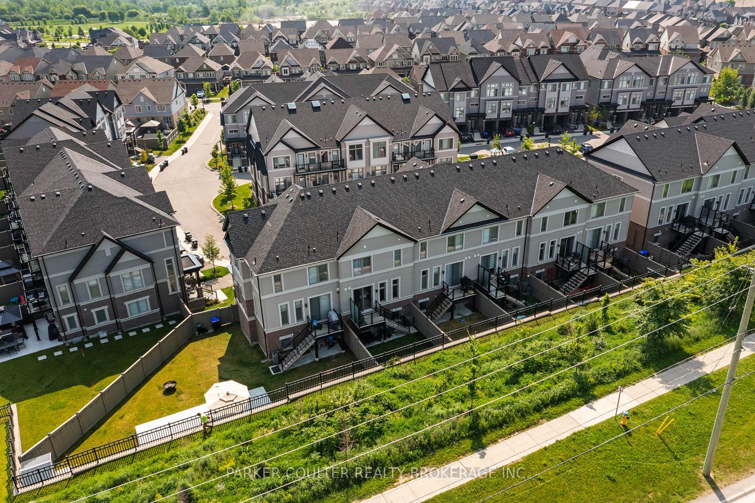 Photo 30 of Unit 14, 28 Totten Trail, New Tecumseth, Tottenham — HOMEH