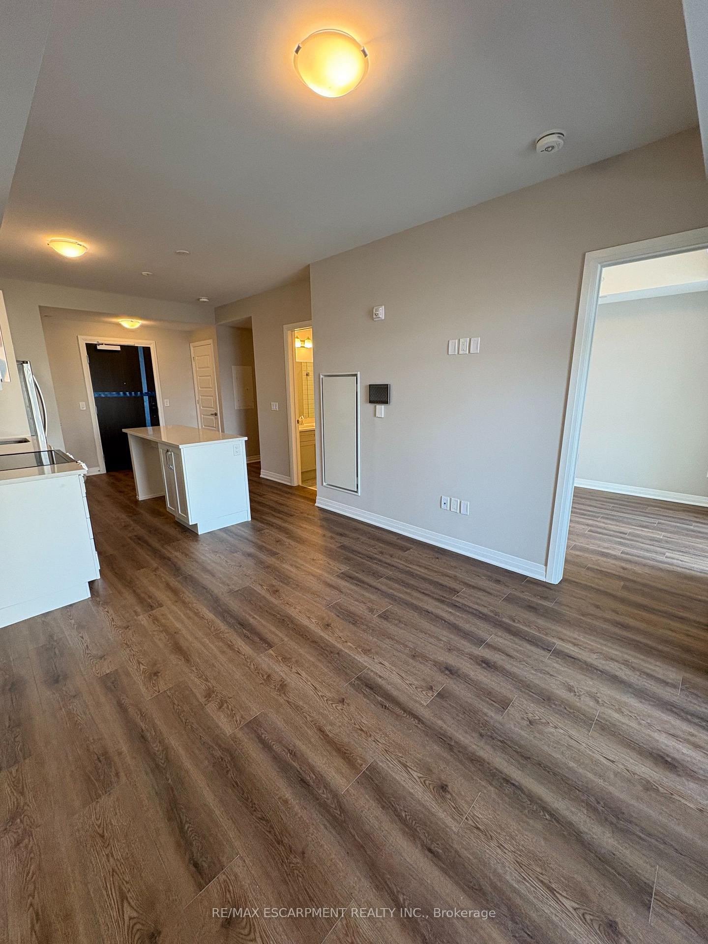 Photo 4 of Unit 416, 490 Gordon Krantz Avenue, Milton, Walker — HOMEH