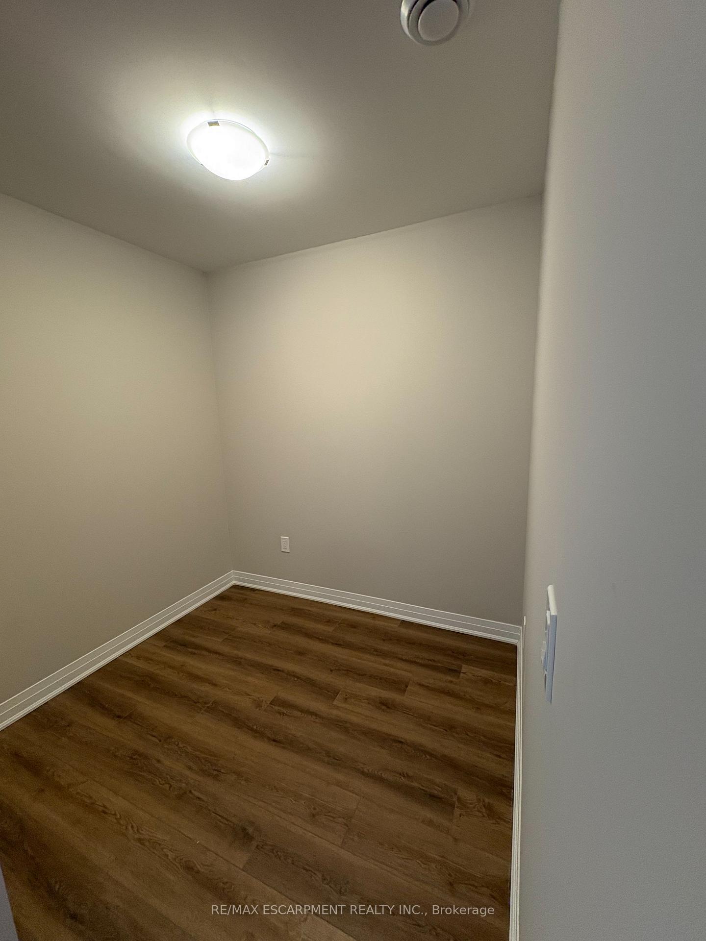 Photo 6 of Unit 416, 490 Gordon Krantz Avenue, Milton, Walker — HOMEH