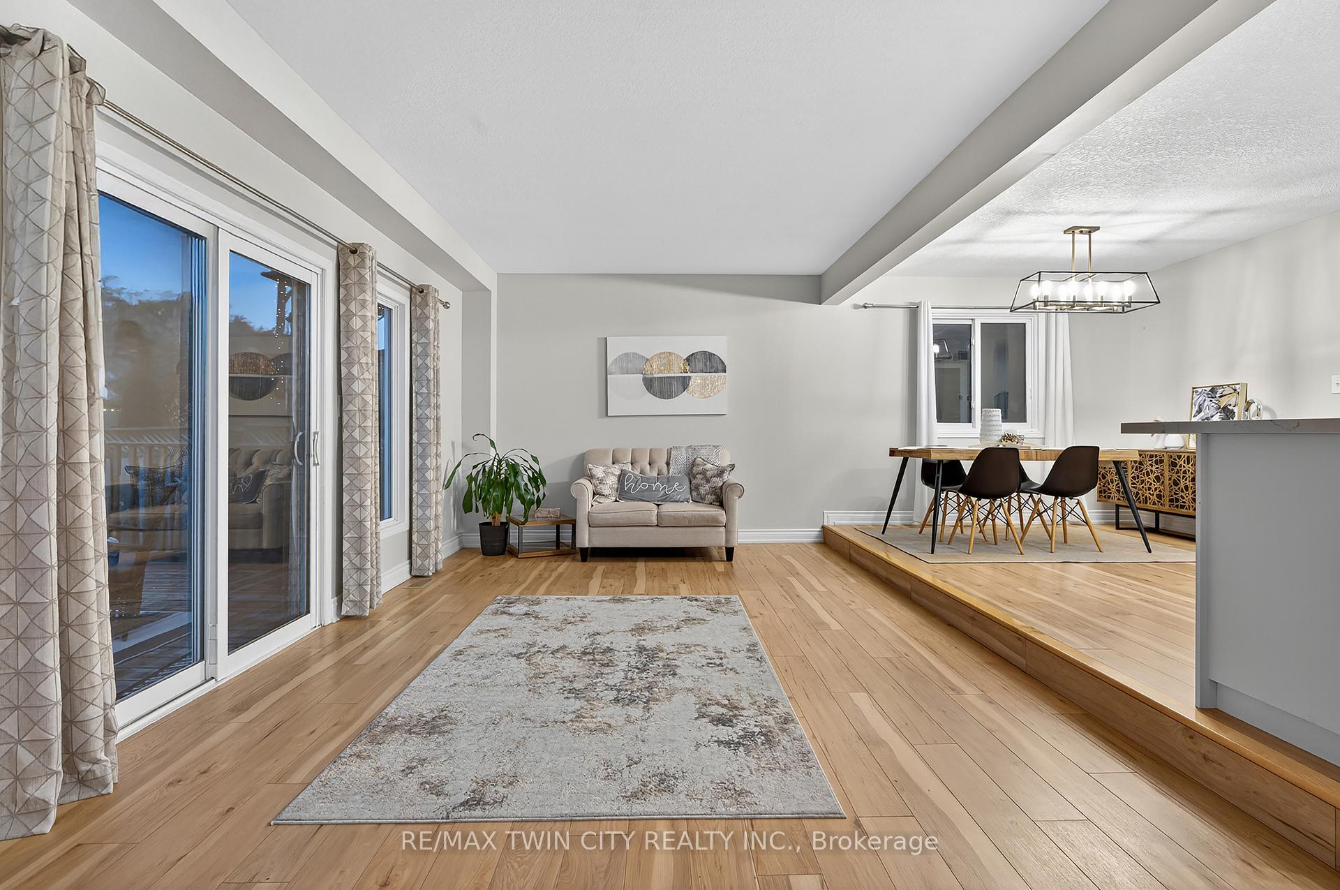 Photo 6 of 70 Cannes Street, Kitchener, Huron Park — HOMEH