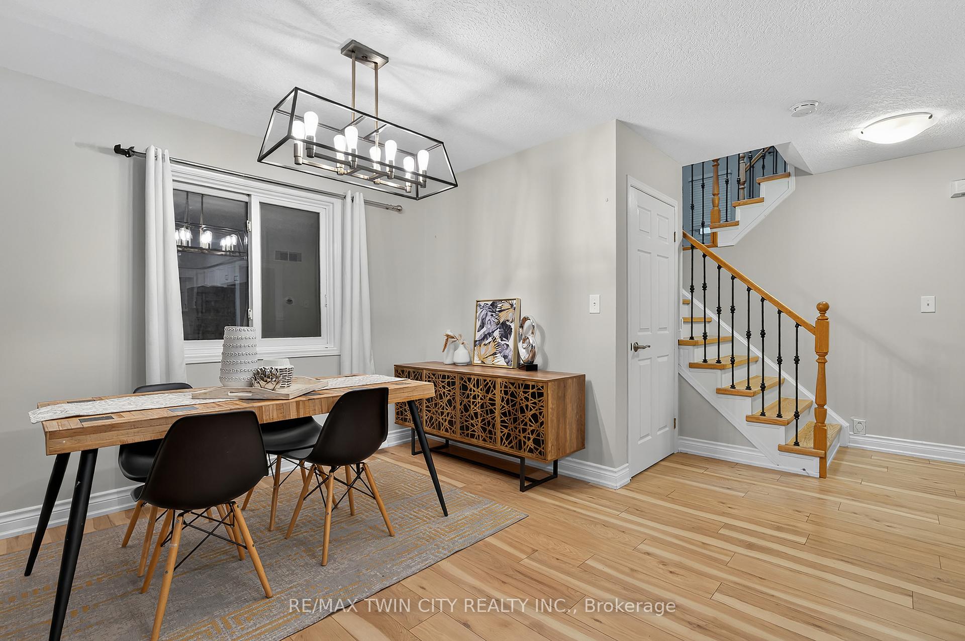 Photo 11 of 70 Cannes Street, Kitchener, Huron Park — HOMEH