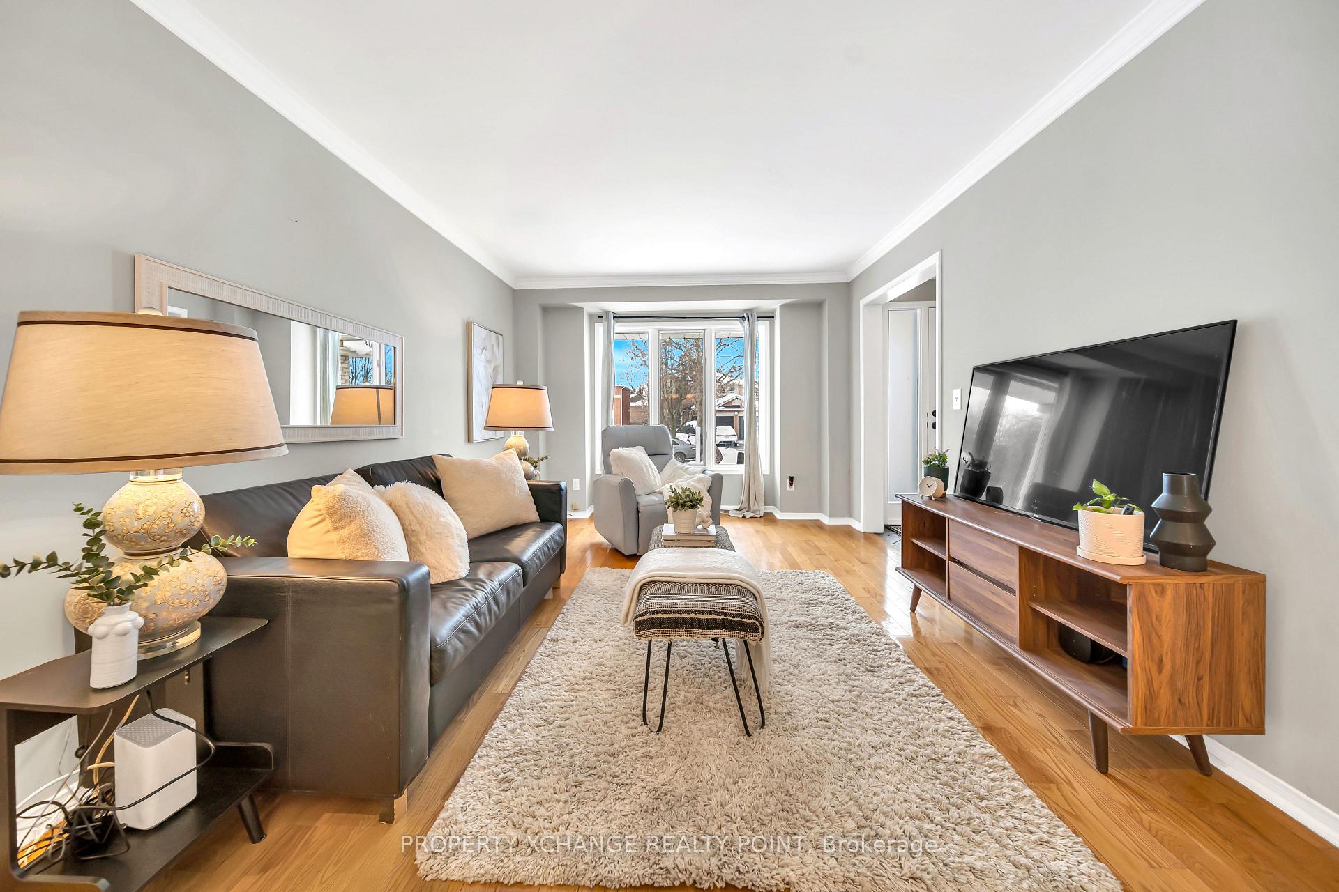 Photo 8 of 1213 Corsica Avenue, Oshawa, Eastdale — HOMEH