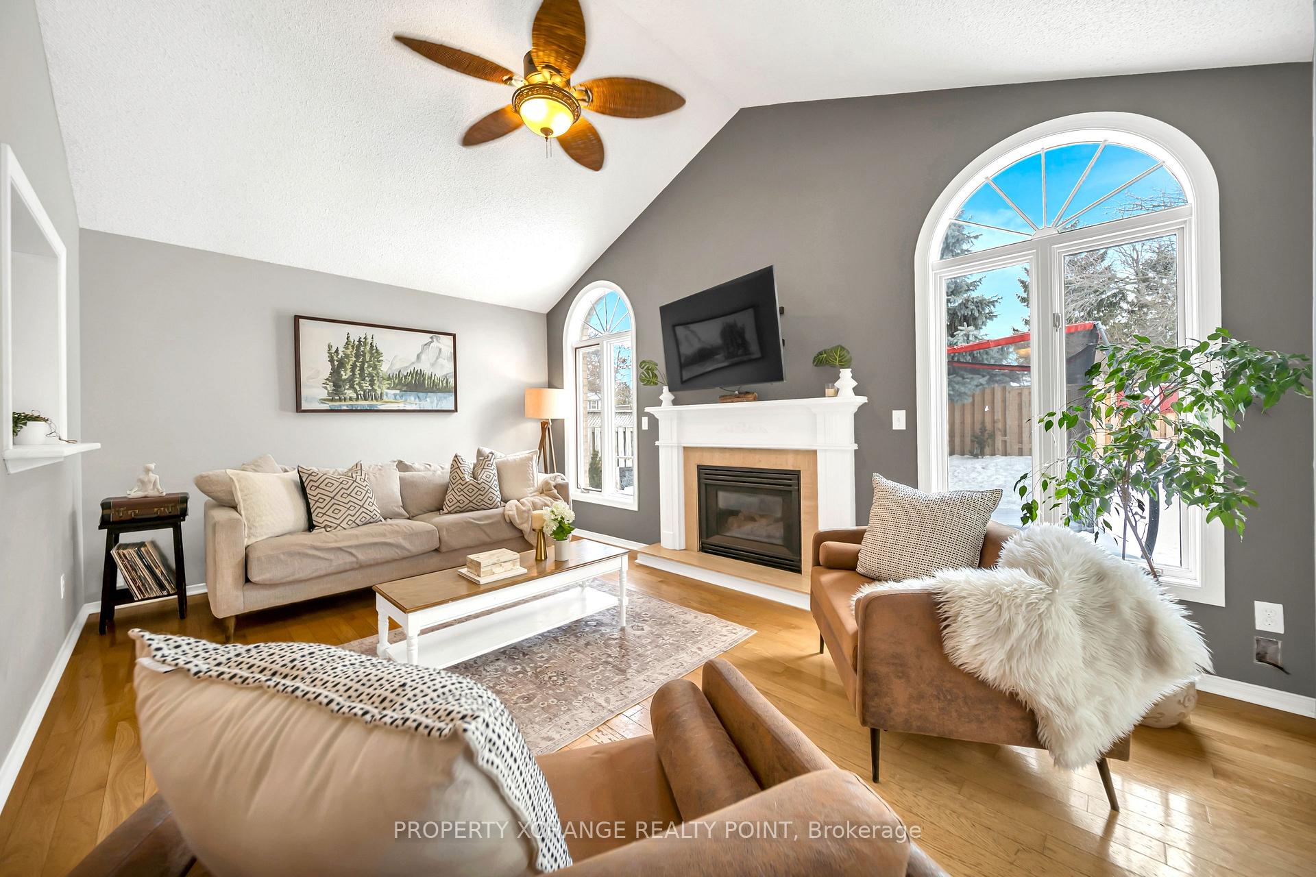 Photo 14 of 1213 Corsica Avenue, Oshawa, Eastdale — HOMEH