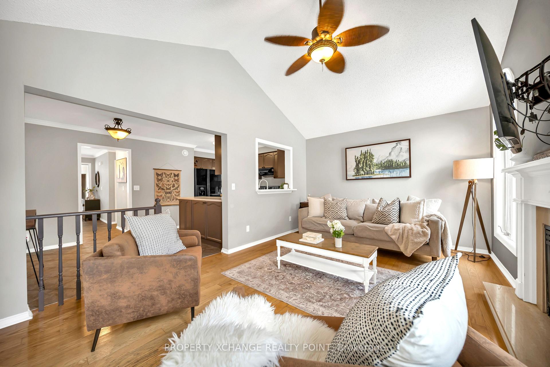 Photo 15 of 1213 Corsica Avenue, Oshawa, Eastdale — HOMEH