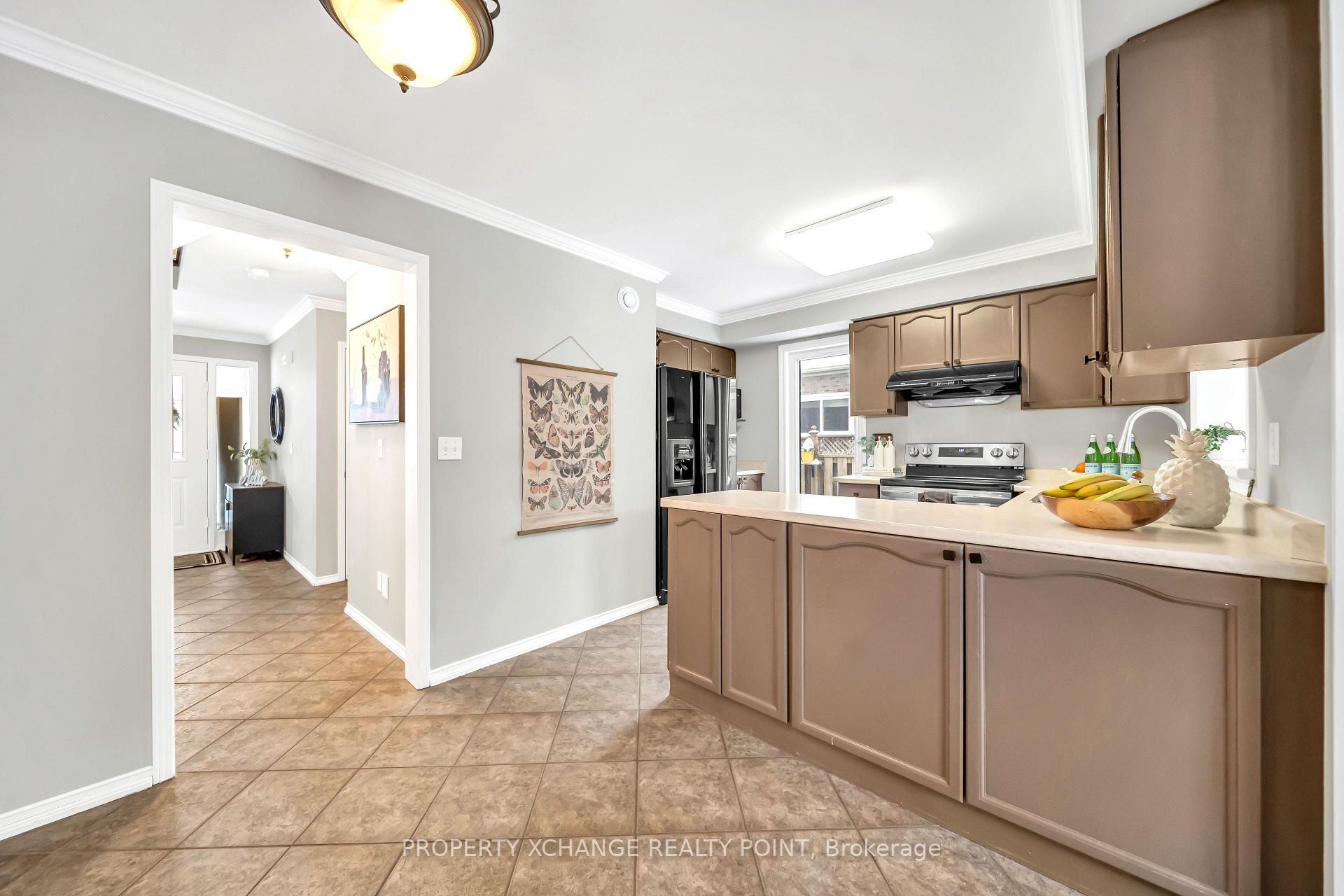 Photo 18 of 1213 Corsica Avenue, Oshawa, Eastdale — HOMEH